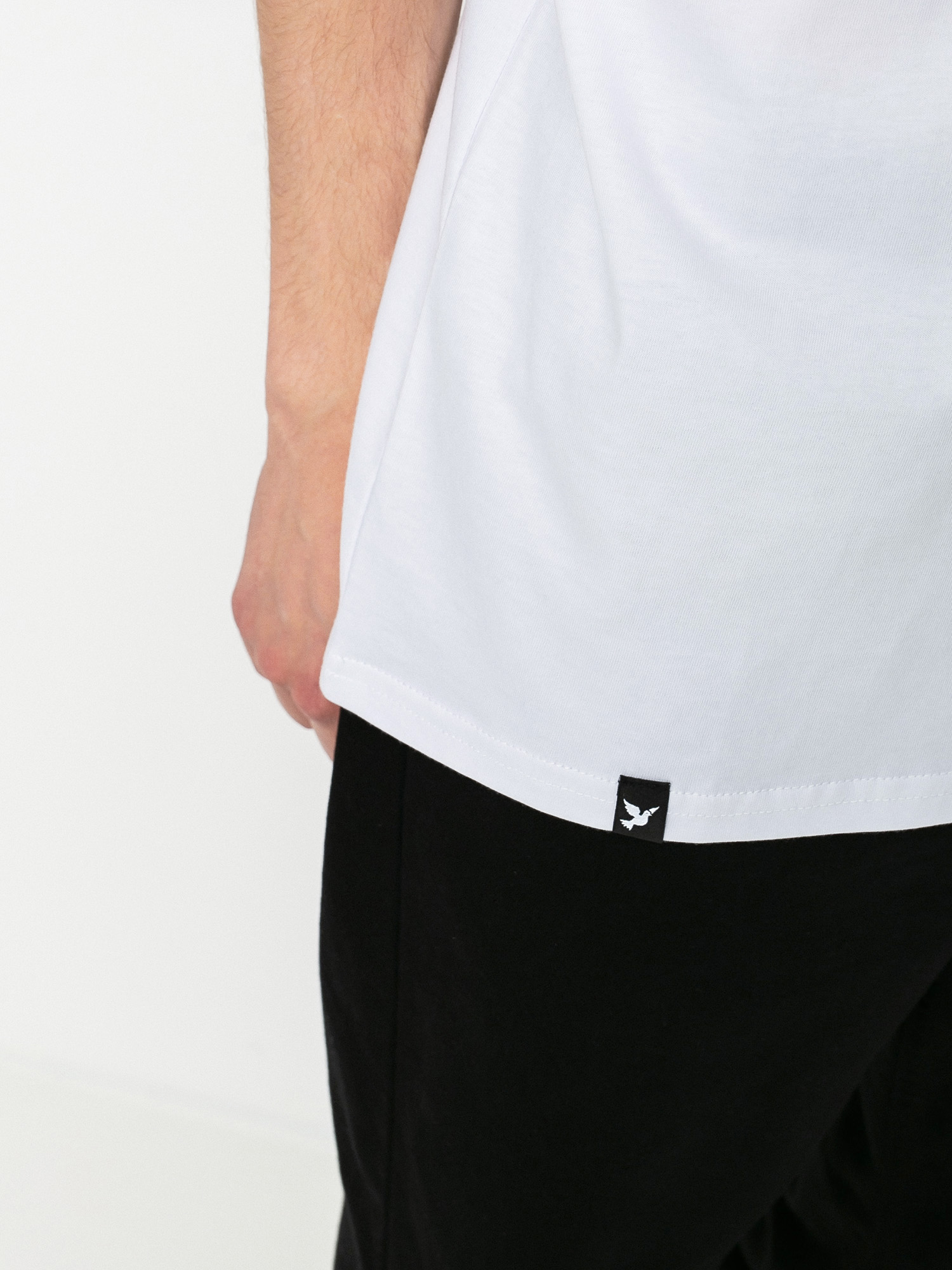 T-shirt Nervous Swirl (white)
