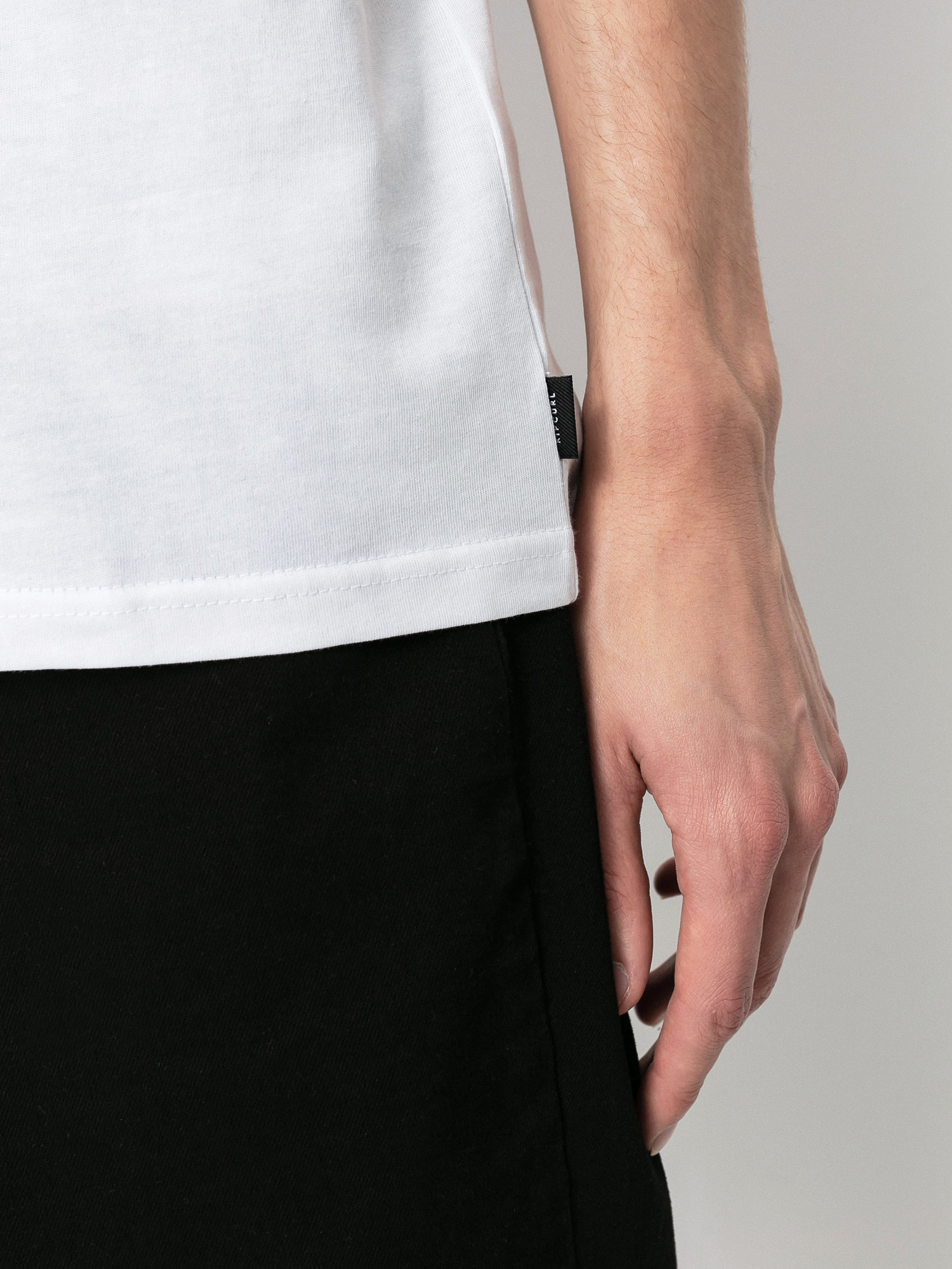 T-shirt Rip Curl In Da Pocket (white)