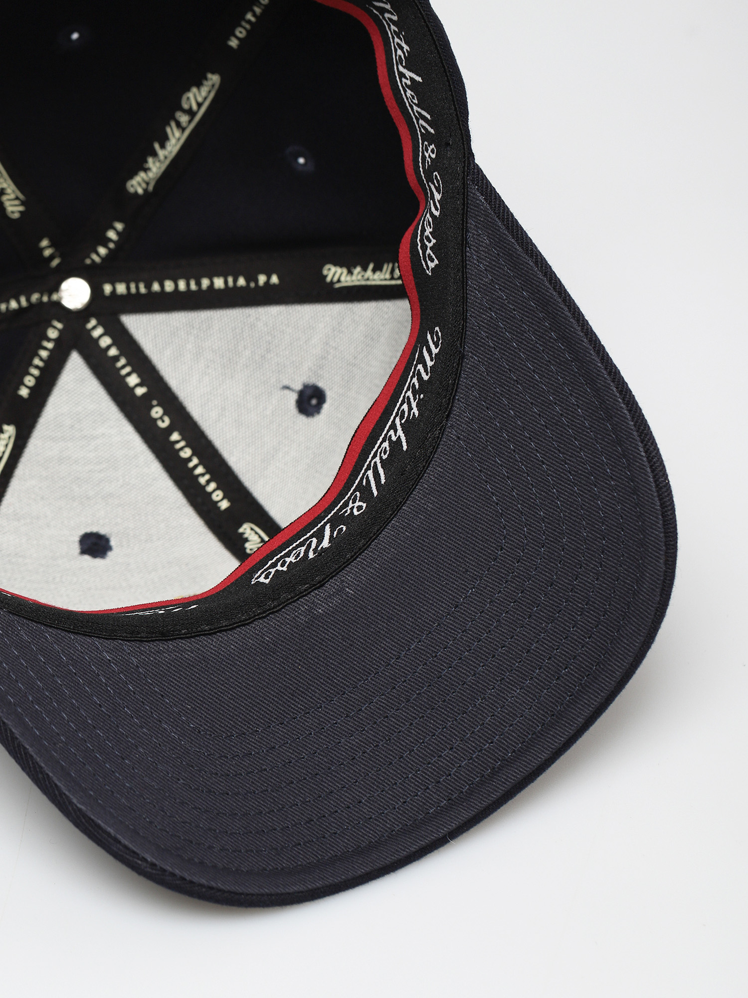 Czapka z daszkiem Mitchell & Ness Ncaa  Logo Redline ZD (university of michigan/navy)
