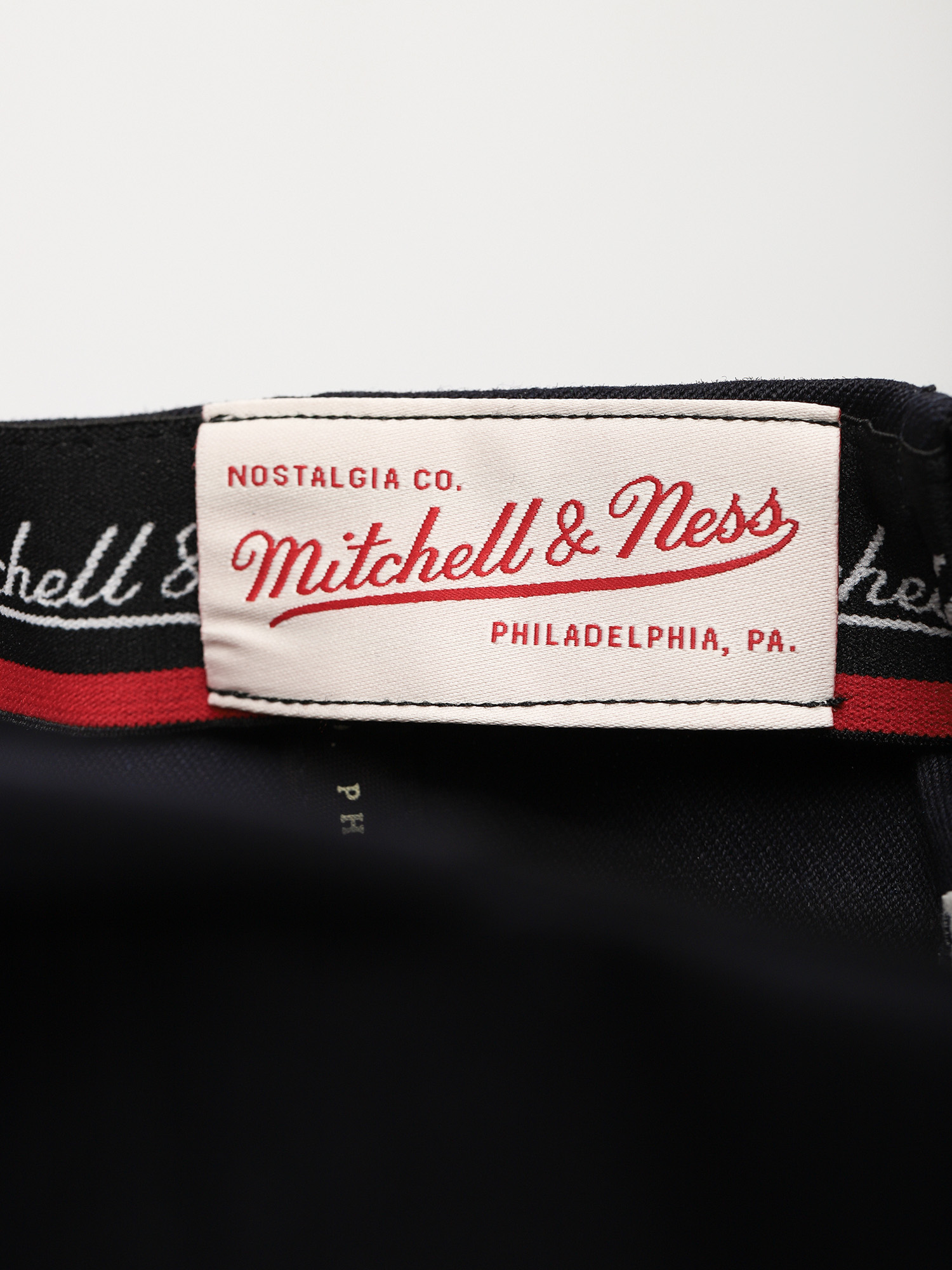 Czapka z daszkiem Mitchell & Ness Ncaa  Logo Redline ZD (university of michigan/navy)