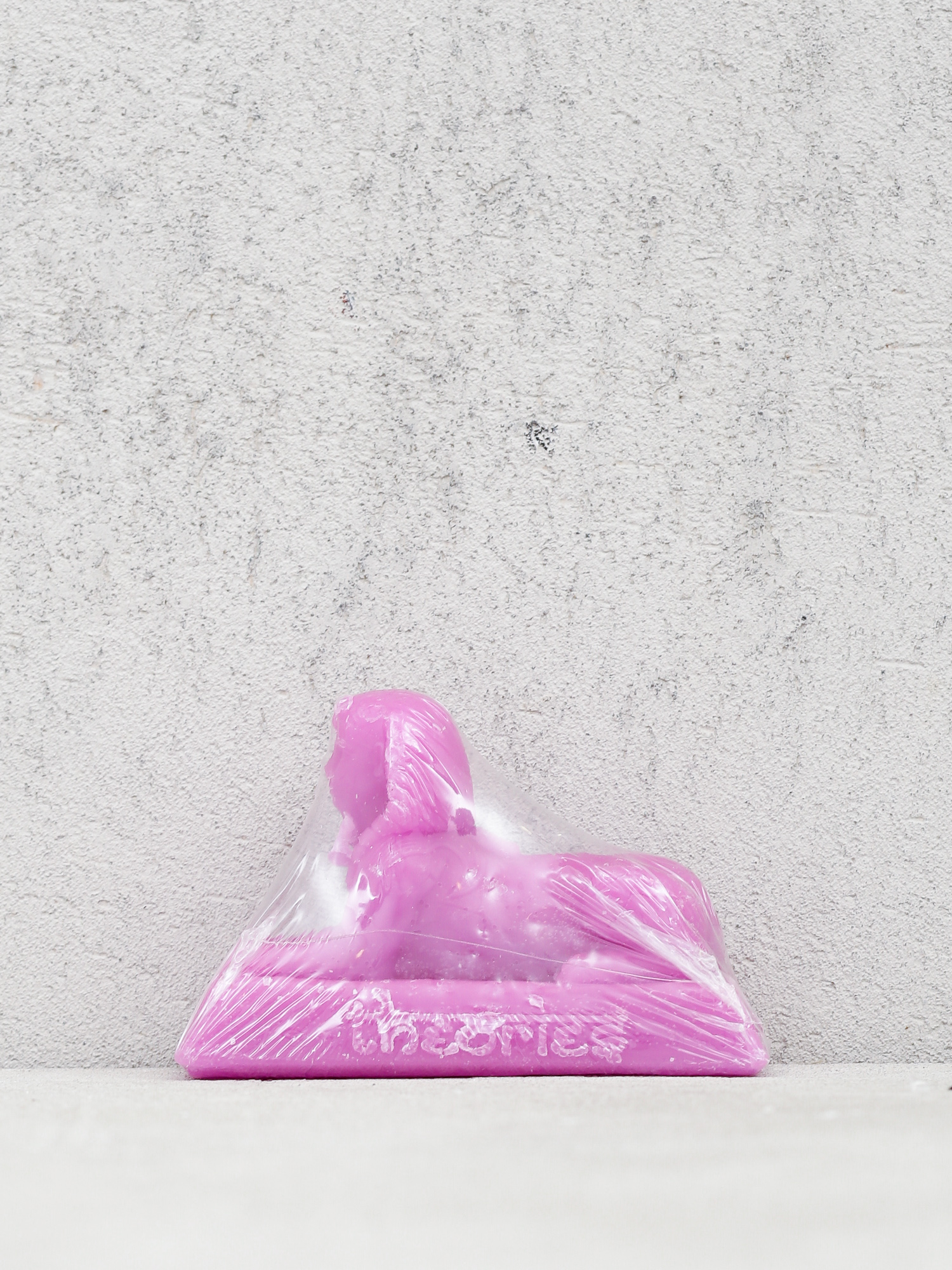 Wosk Theories Sphinx Wax (purple)