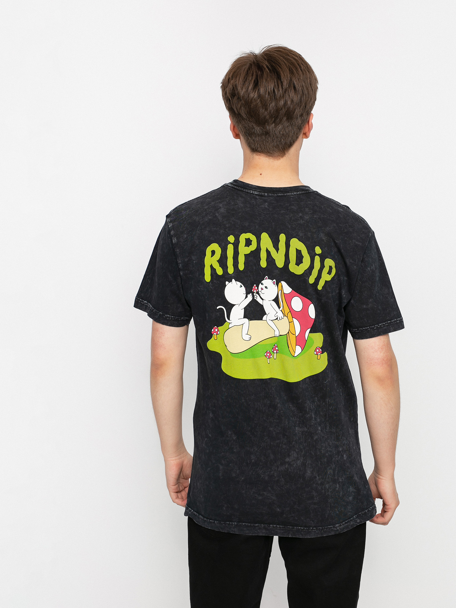 T-shirt RipNDip Sharing Is Caring (black mineral wash)