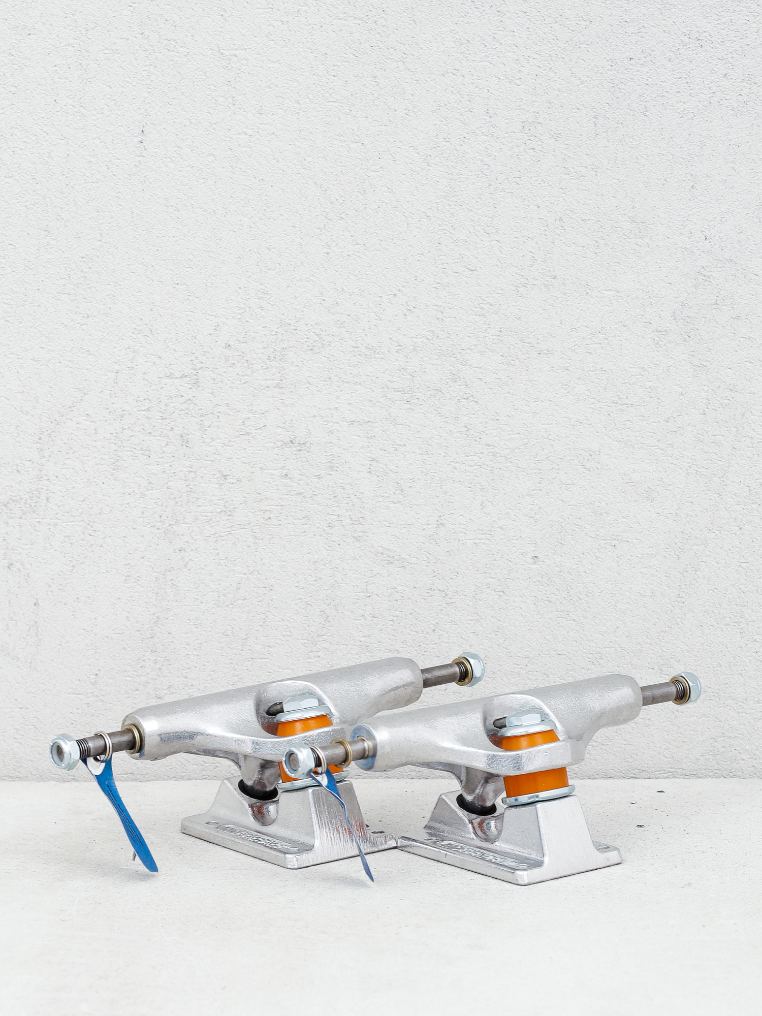 Traki Independent Polished Mid (silver)