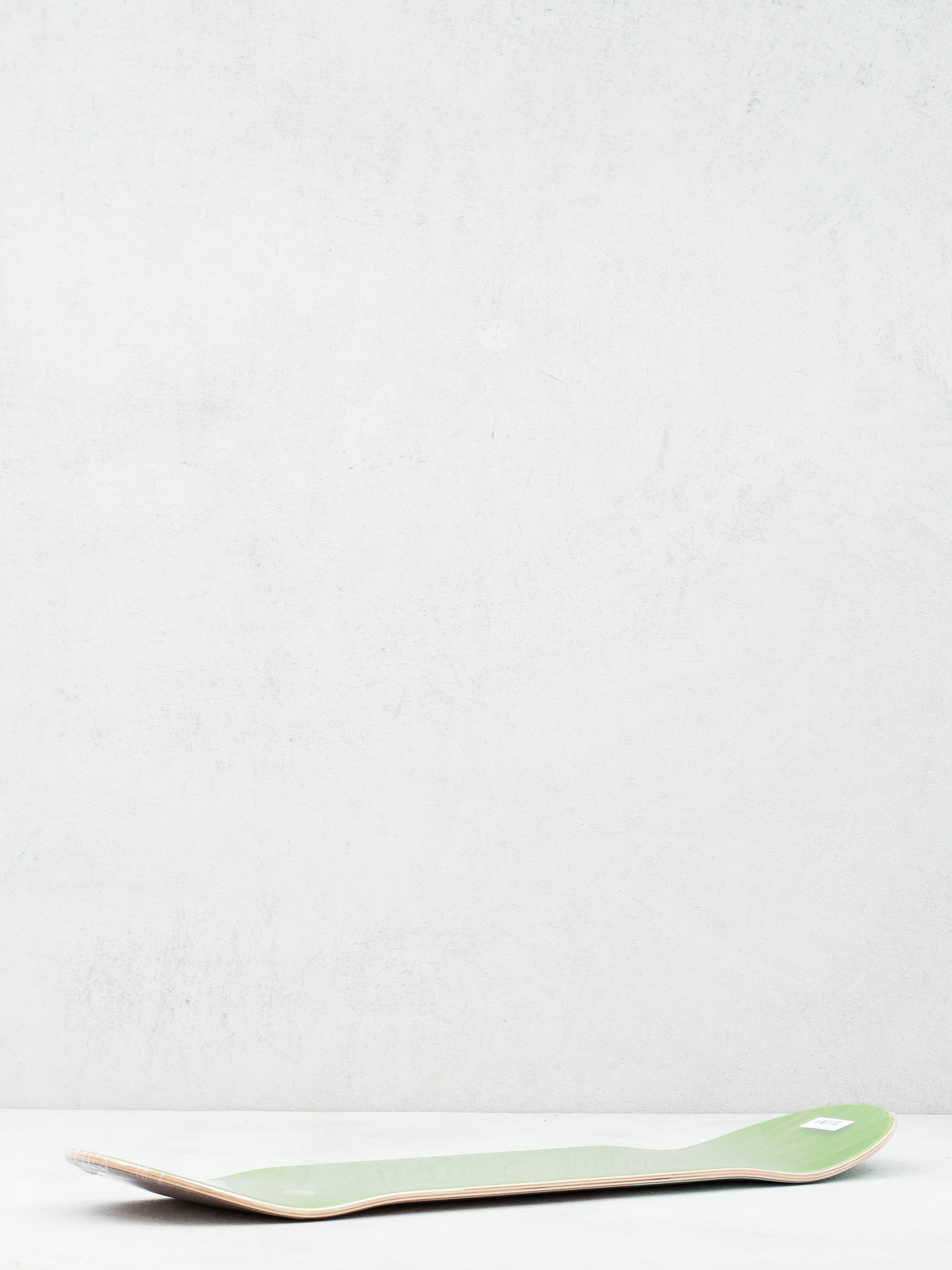 Deck Magenta Landscape Soy Panday