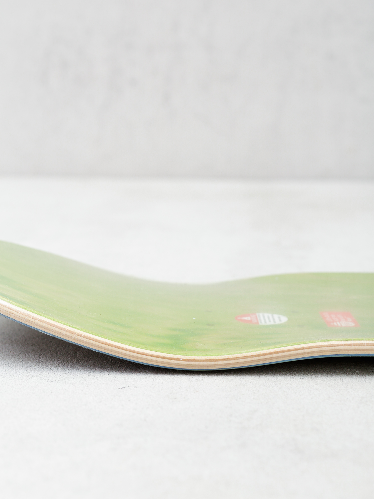 Deck Darkroom Carnage (white//blue)