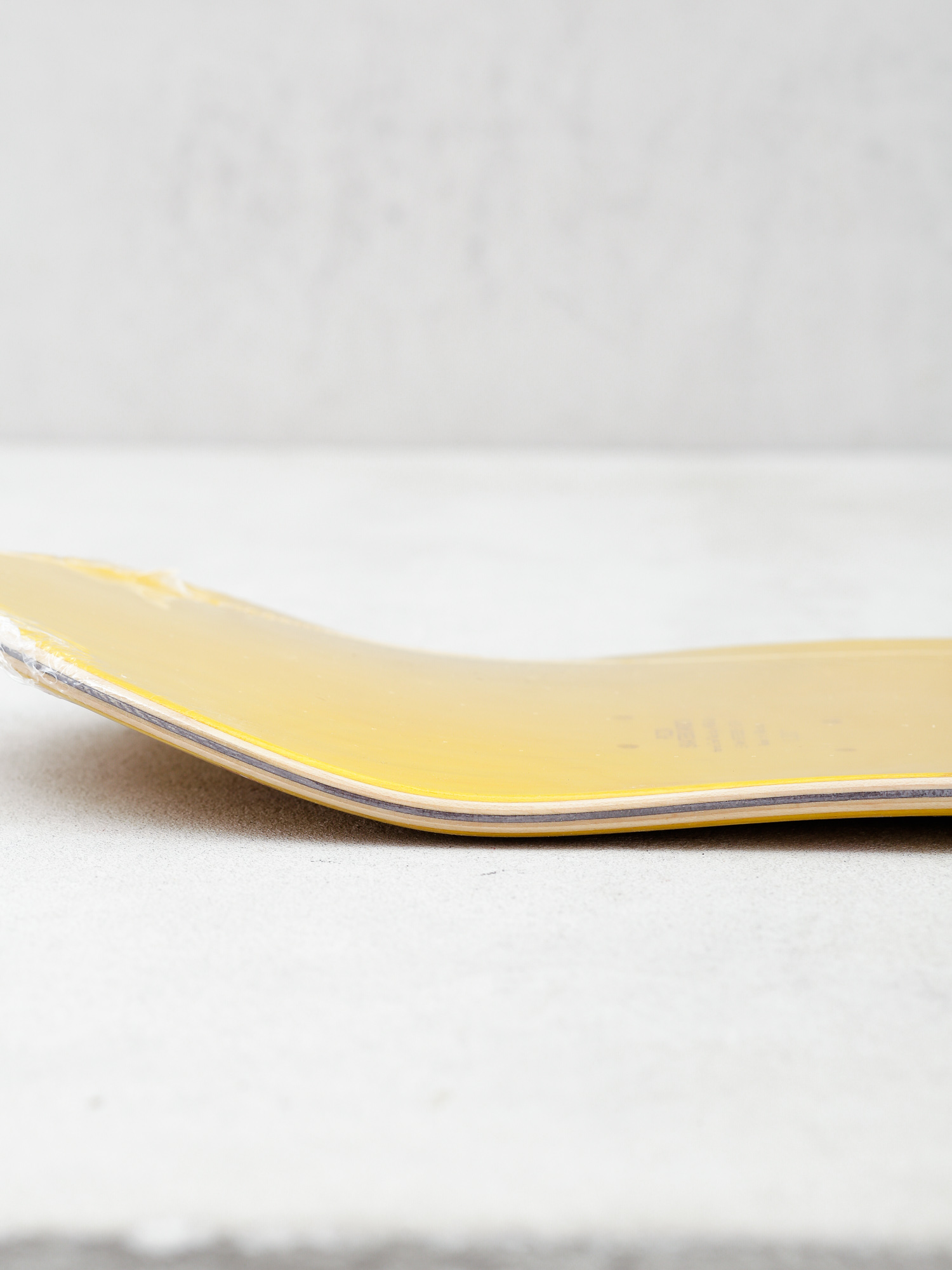 Deck Pizza Skateboards Emoji Pattern (yellow)