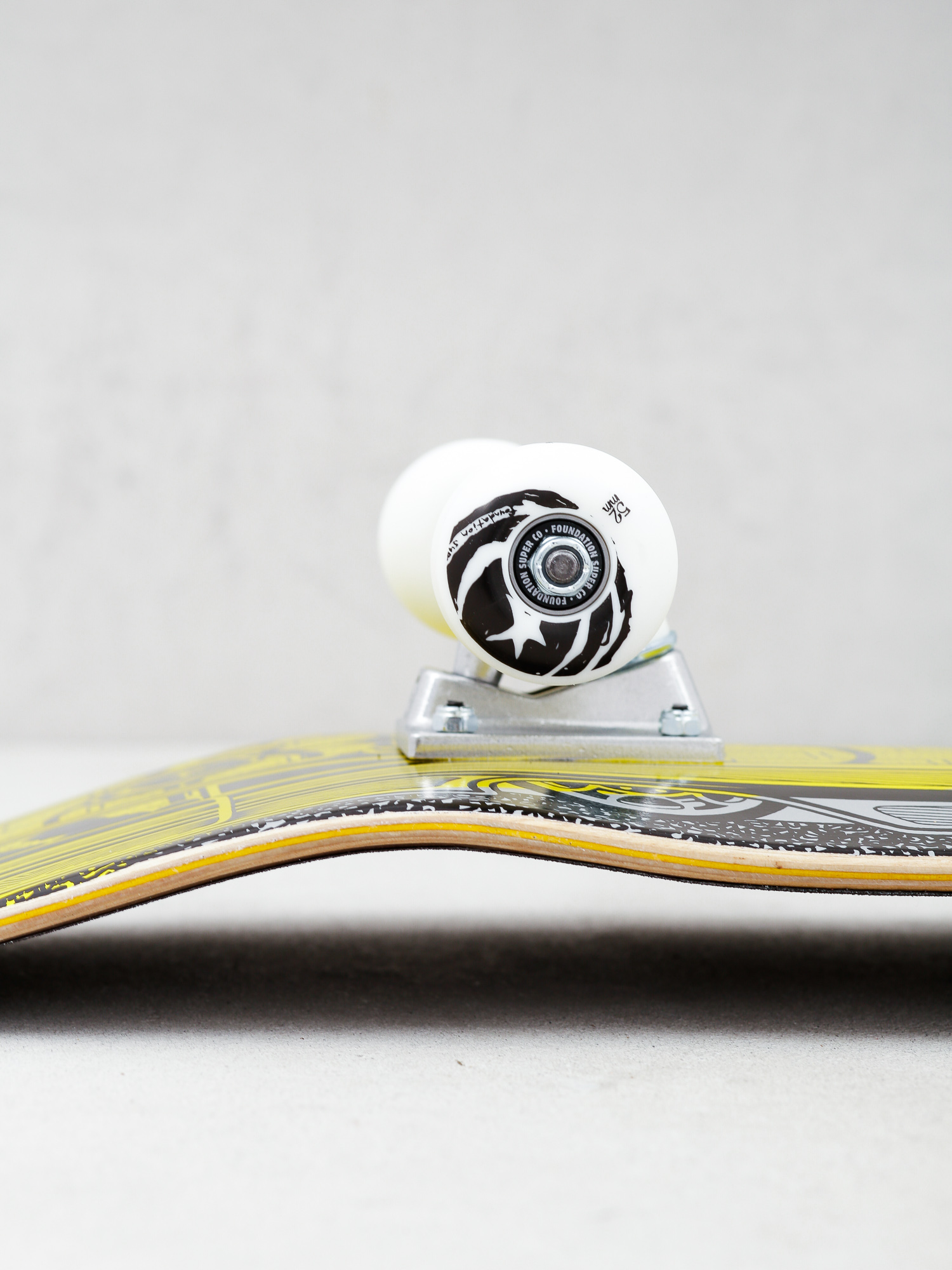 Deskorolka Foundation Mike Giant Push (yellow/grey)