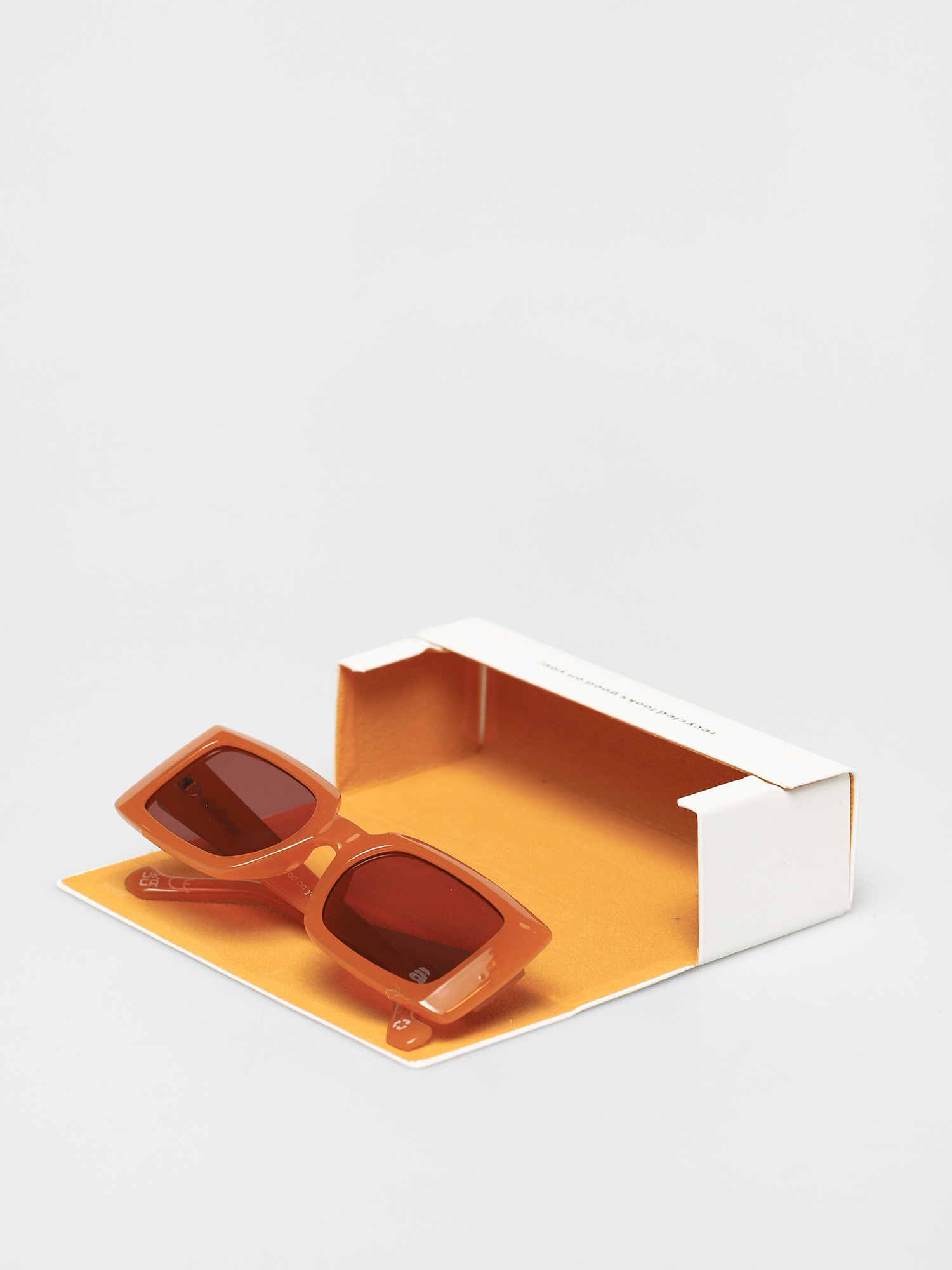 Okulary przeciwsłoneczne Szade Dart (burnt honey/cherry cola)