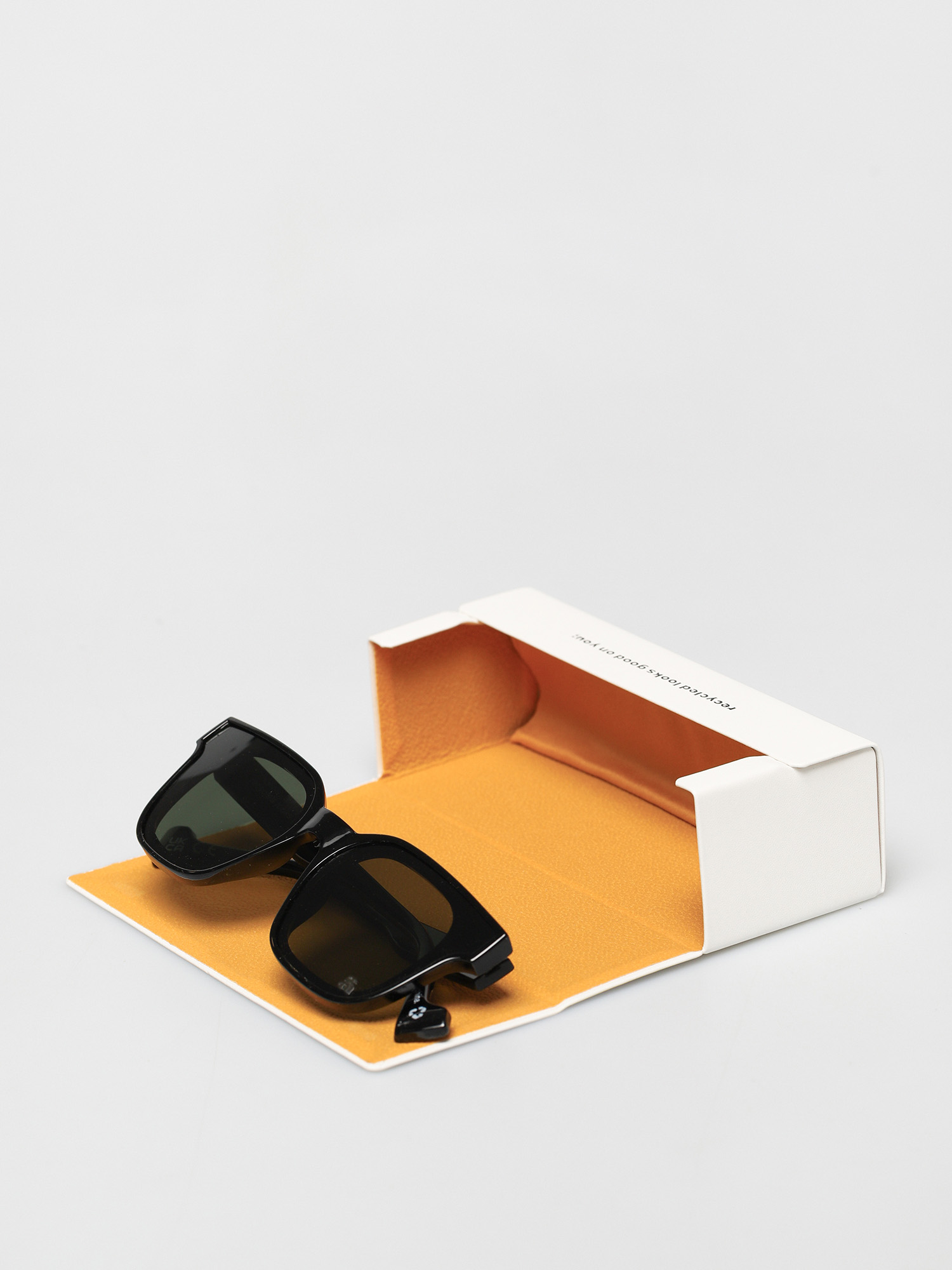 Okulary przeciwsłoneczne Szade Ellis (elys blk/blchd wht/moss polar)