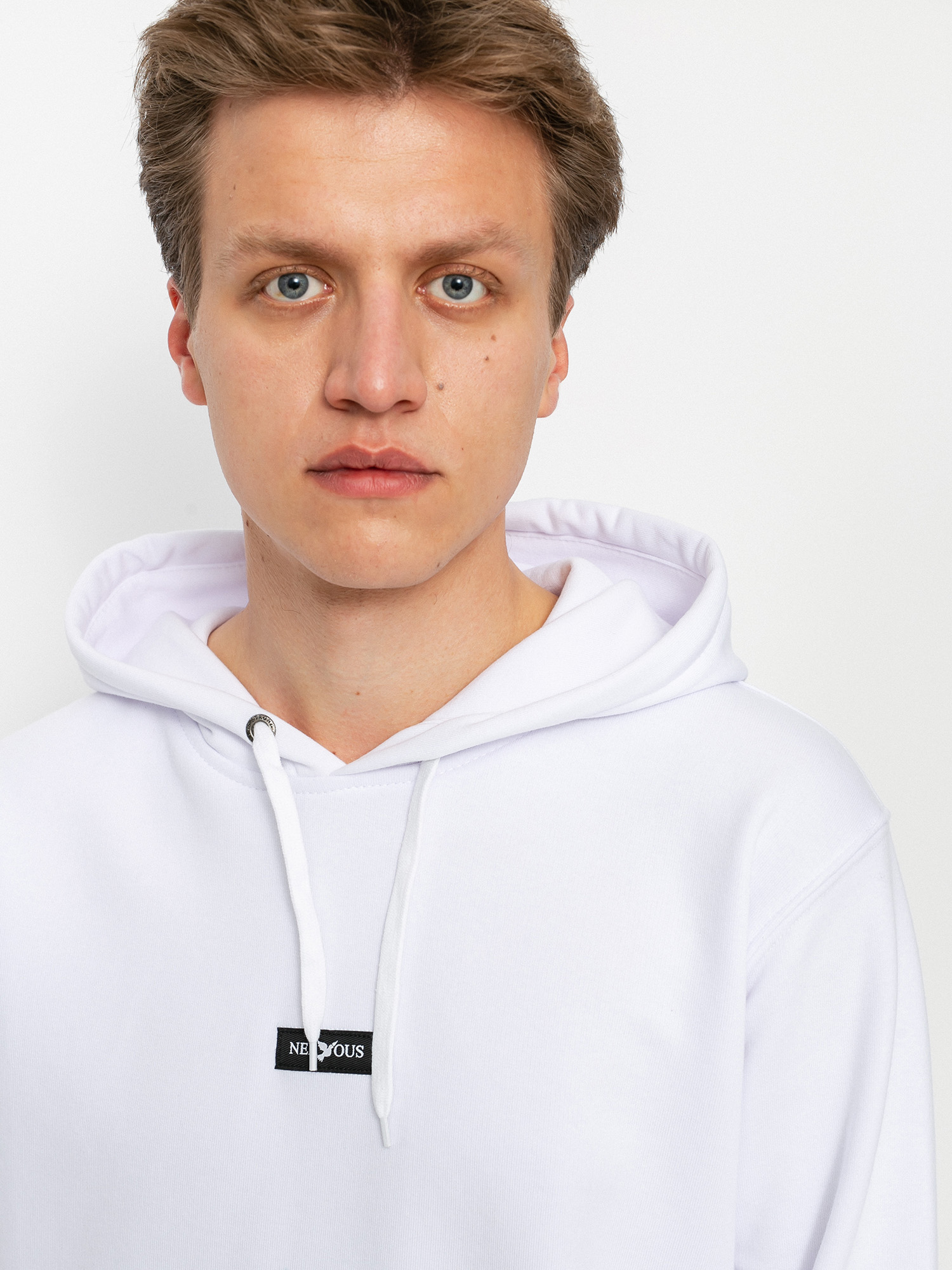 Bluza z kapturem Nervous Classic Small HD (wht)