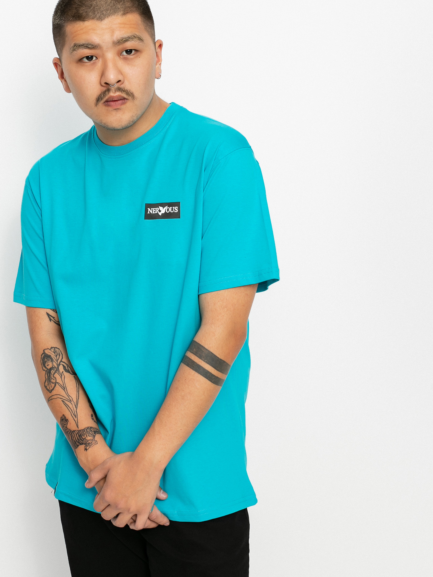 T-shirt Nervous Classic Small (aqua)