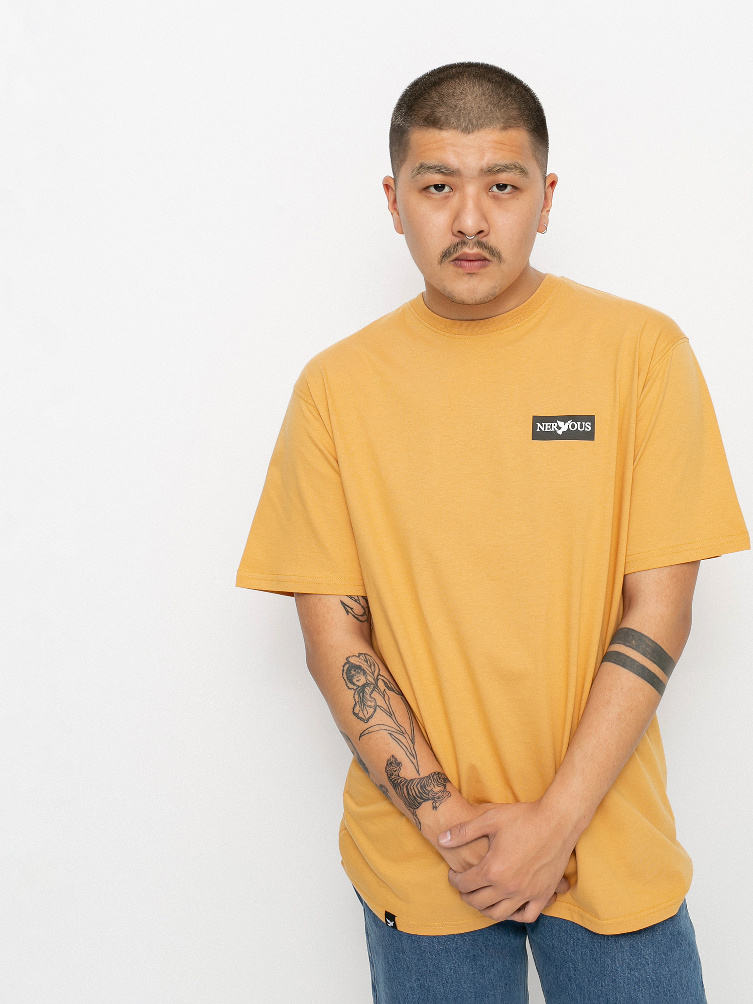 T-shirt Nervous Classic Small (yellow)