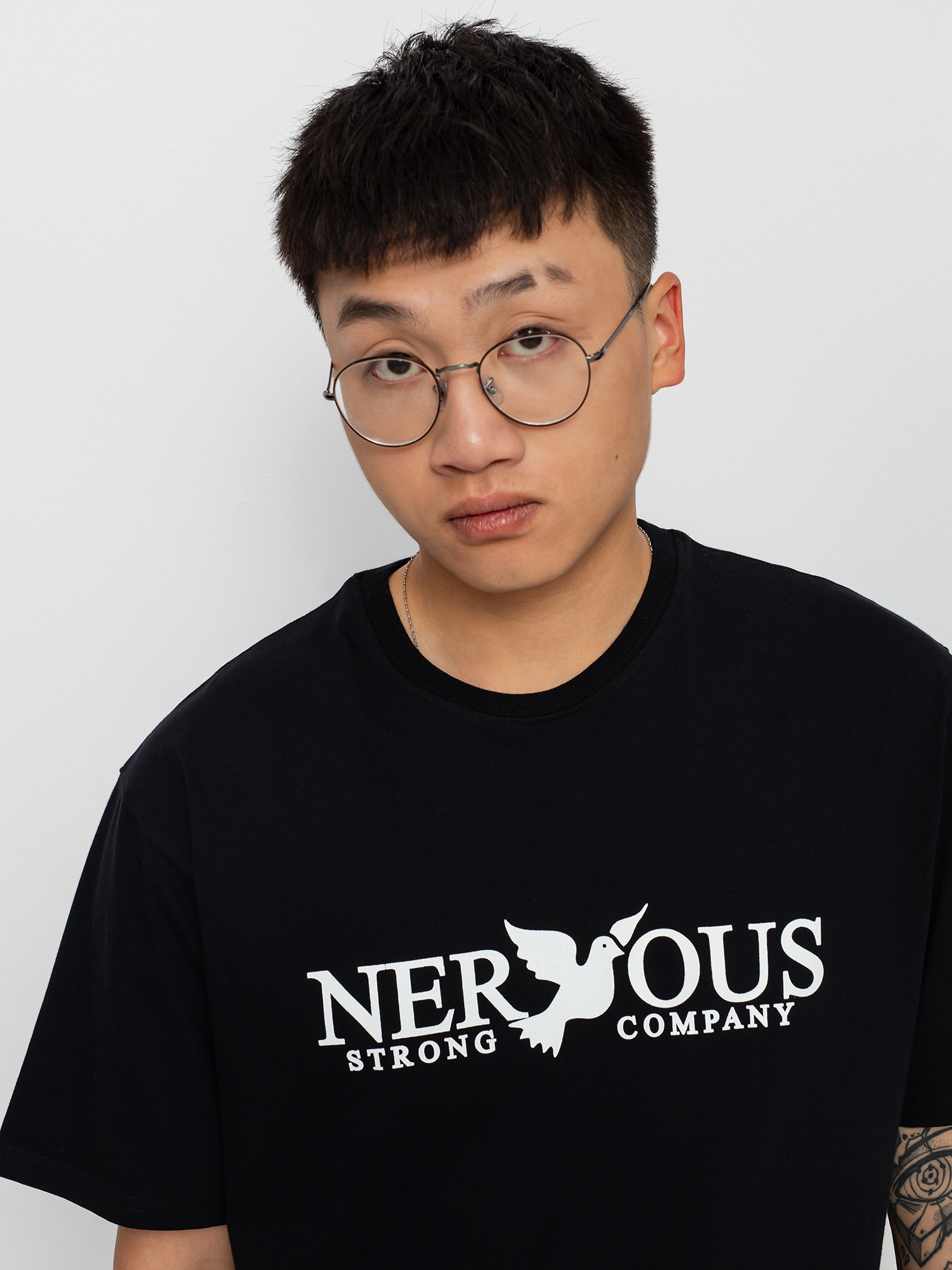 T-shirt Nervous Classic (black)