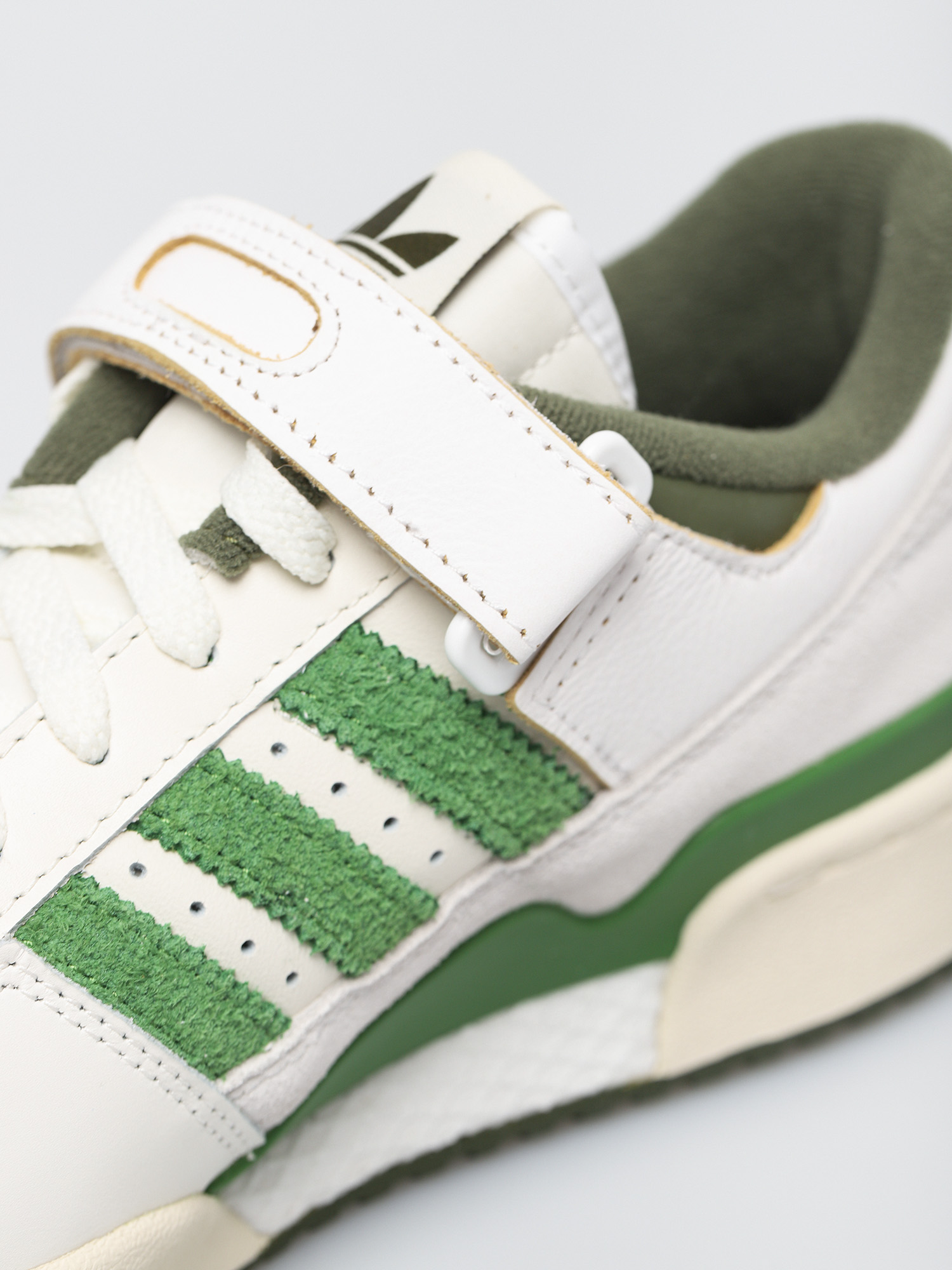 Buty adidas Originals Forum 84 Low (ftwwht/cregrn/wilpin)