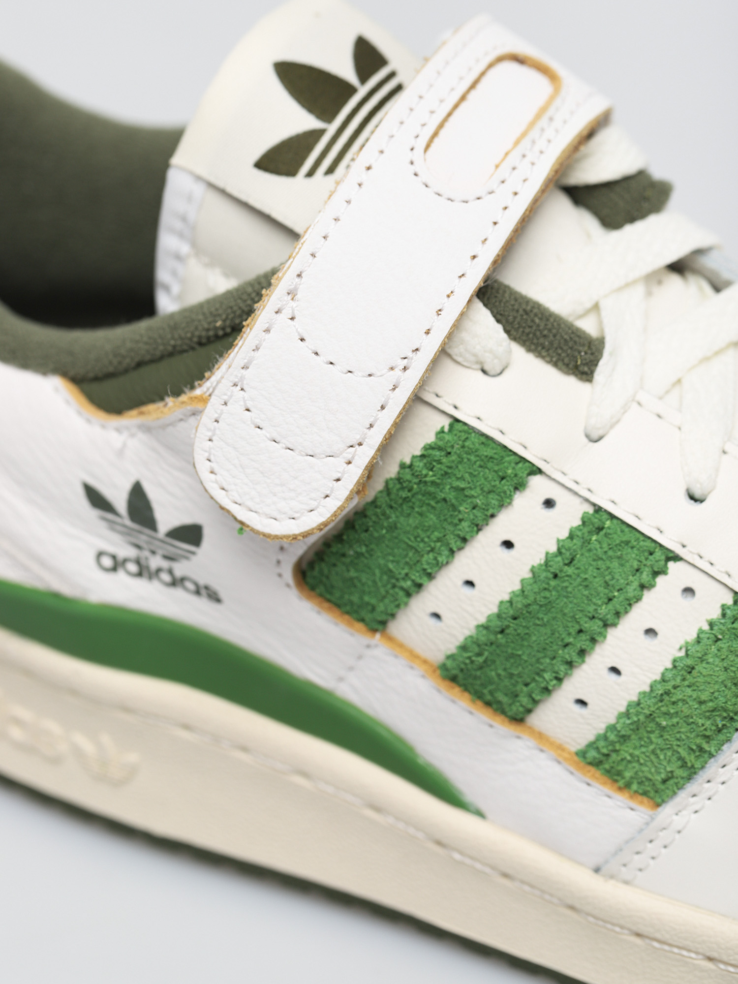 Buty adidas Originals Forum 84 Low (ftwwht/cregrn/wilpin)