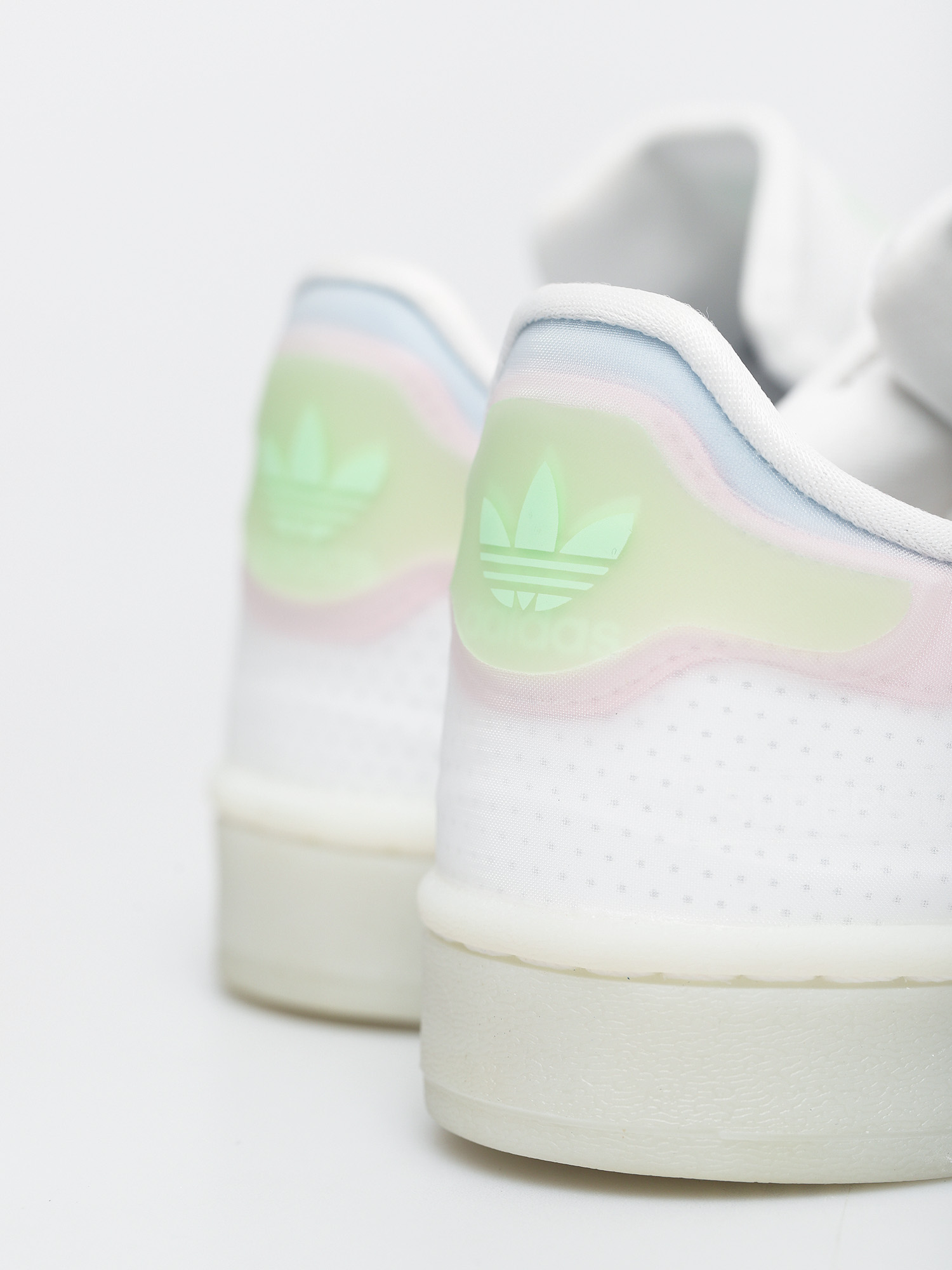 Buty adidas Originals Superstar Futureshell Wmn (ftwwht/ftwwht/glomin)