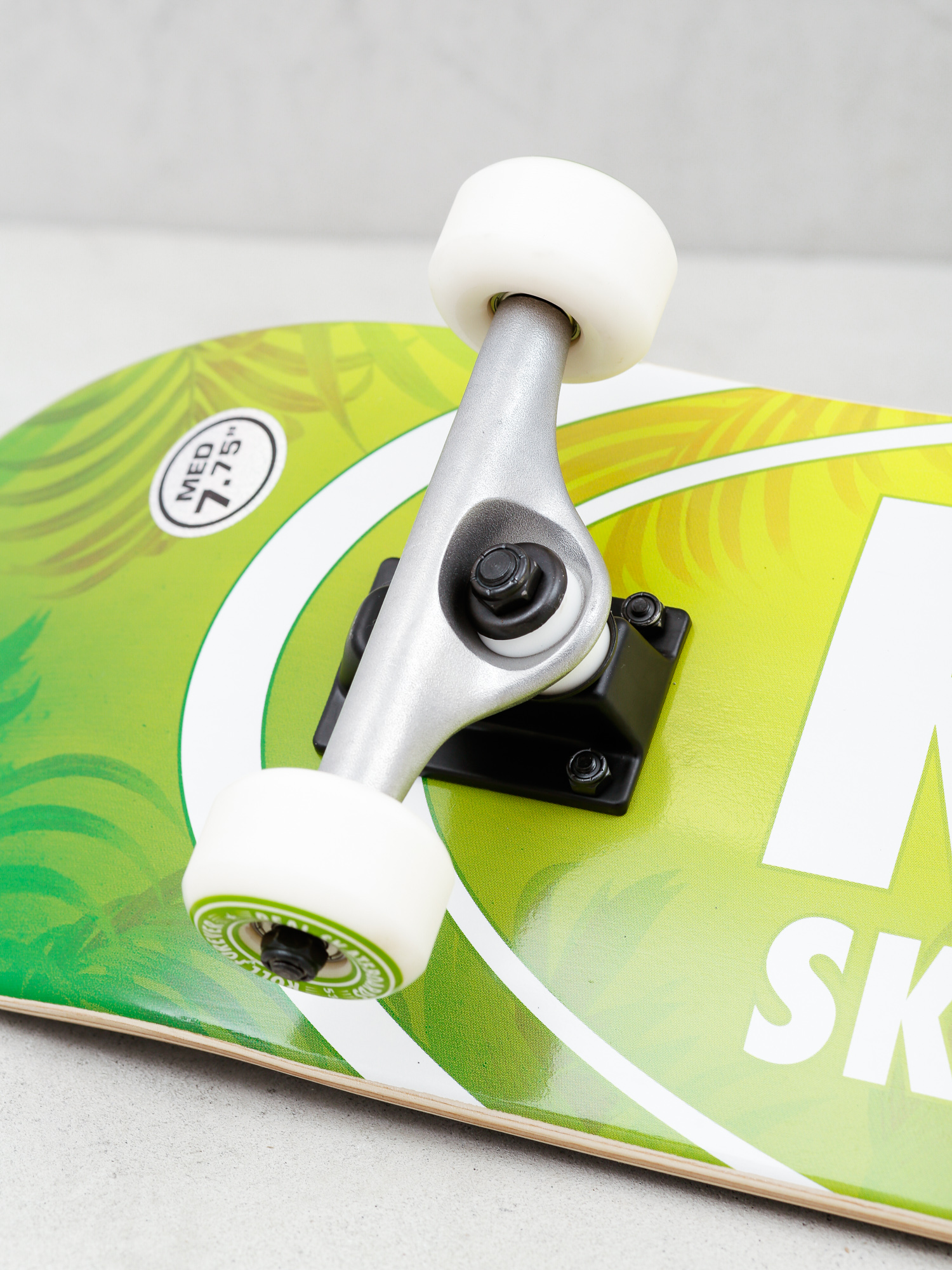 Deskorolka Real Island Oval (green/orange)