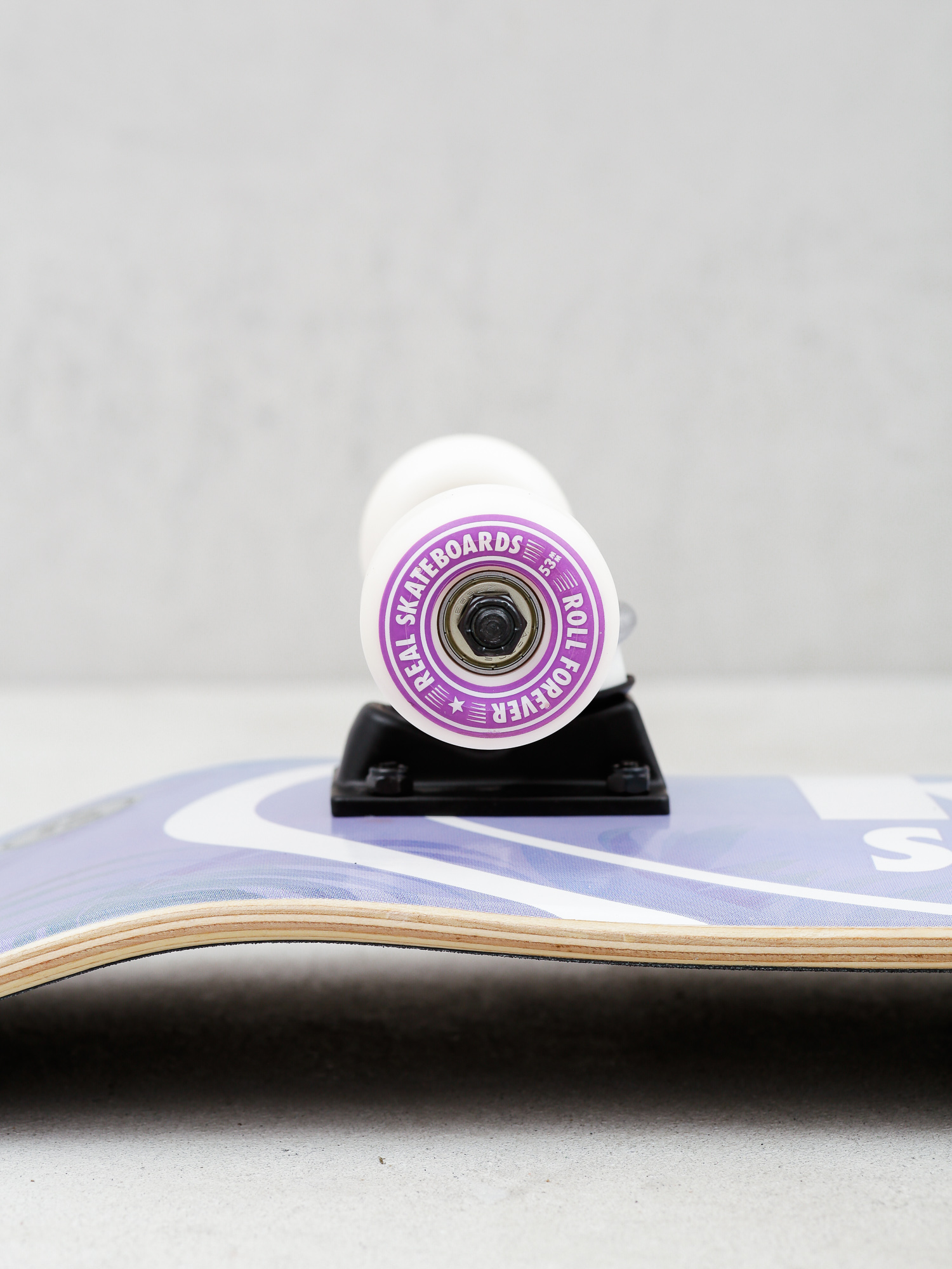 Deskorolka Real Island Oval (purple/cyan)