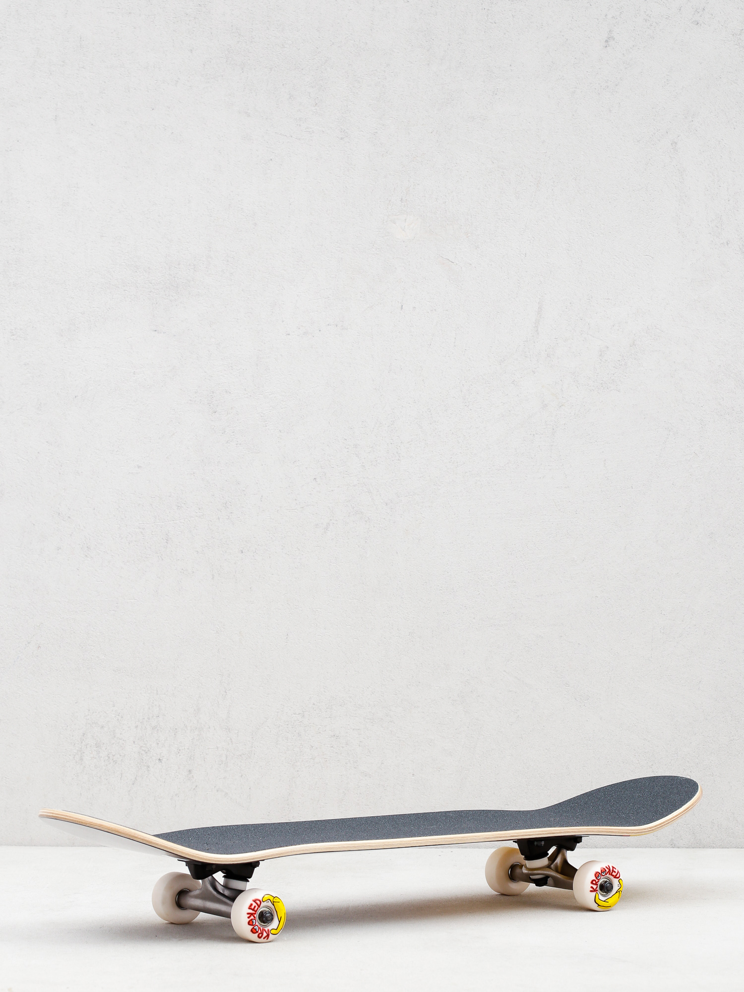 Deskorolka Krooked O Gee Shmoo (black/yellow)
