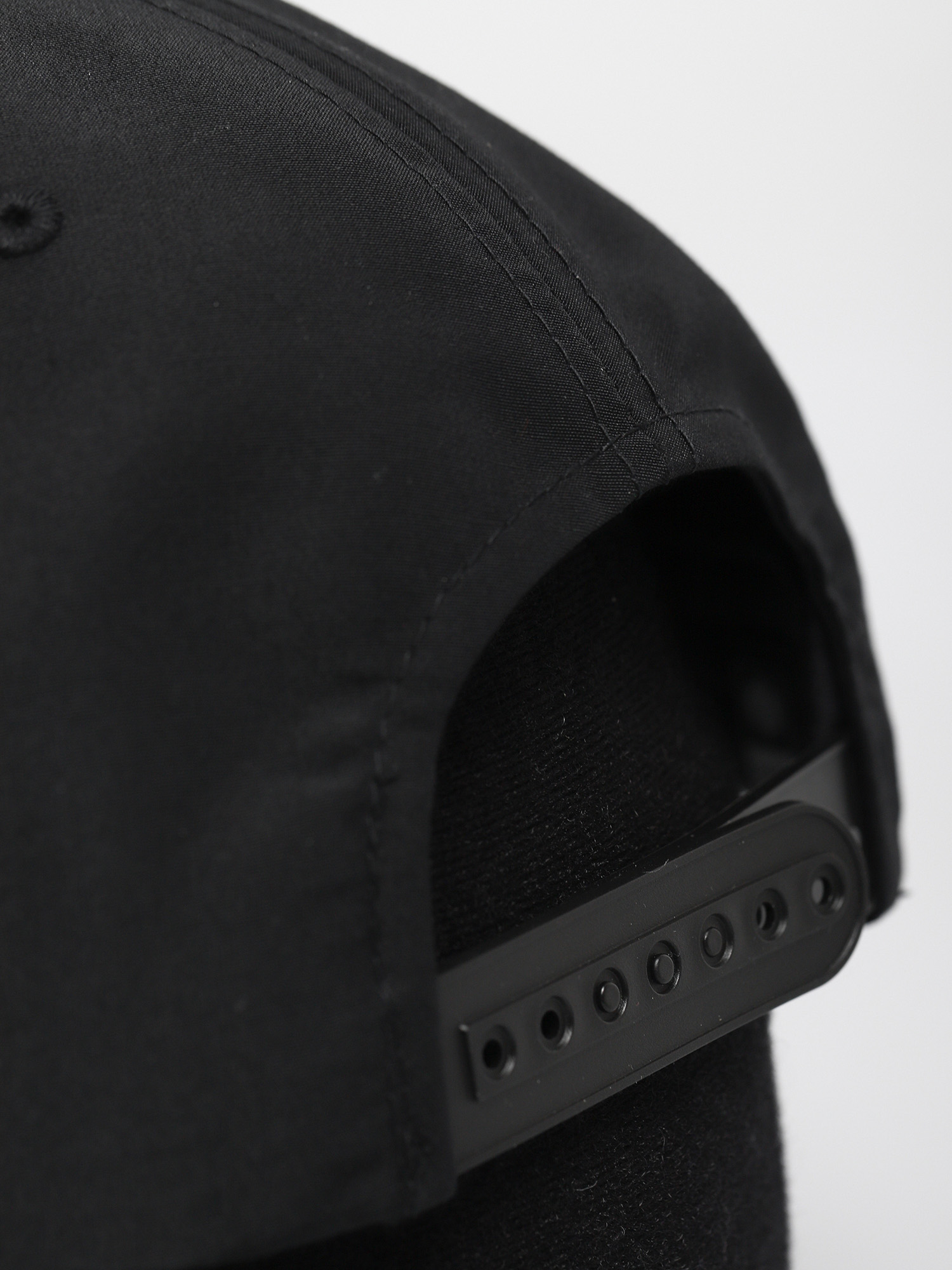 Czapka z daszkiem Salty Crew Alpha Tech 5 Panel (black)