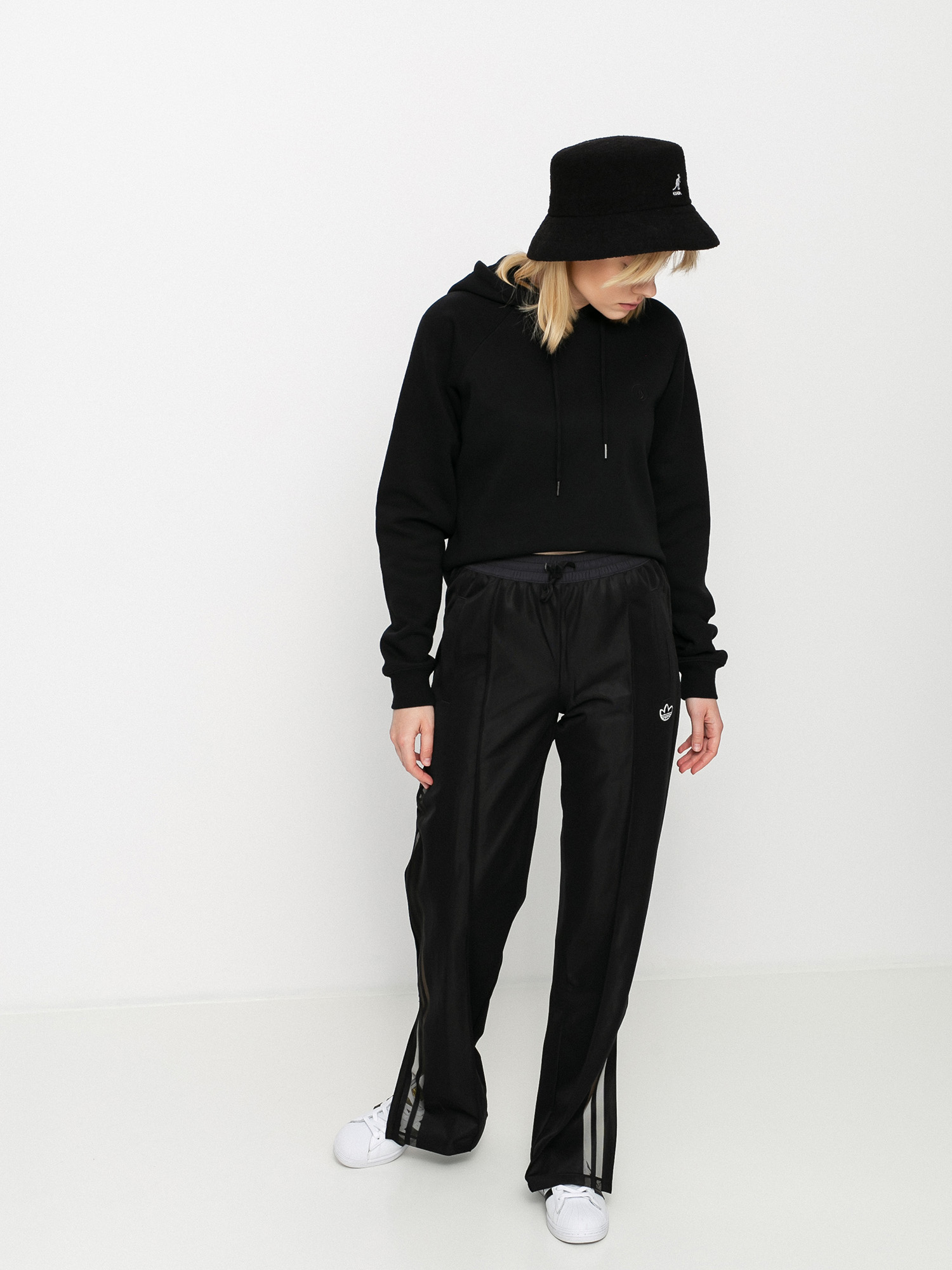 Spodnie adidas Originals Firebird Pant Wmn (black)