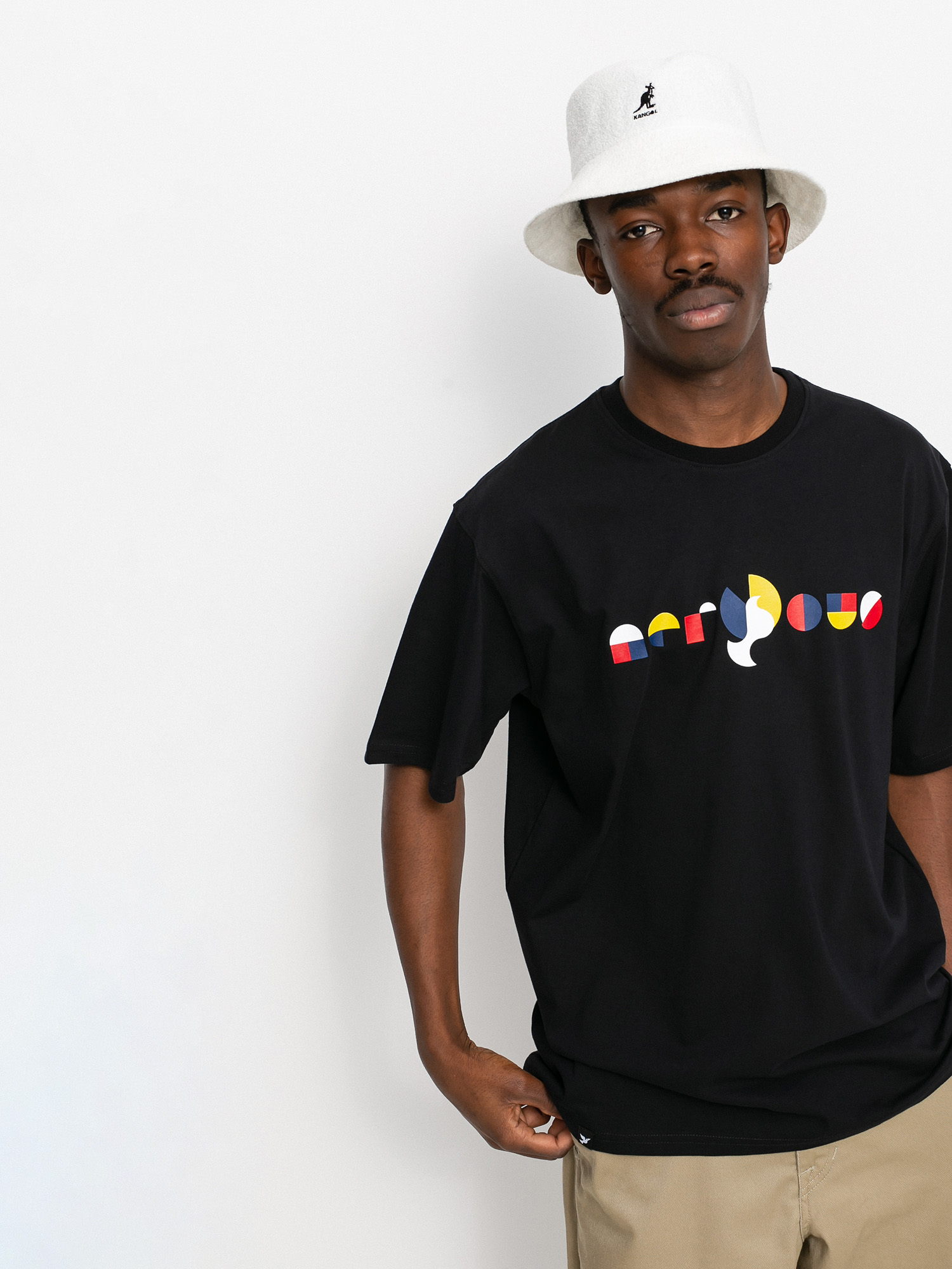 T-shirt Nervous Geo (black)