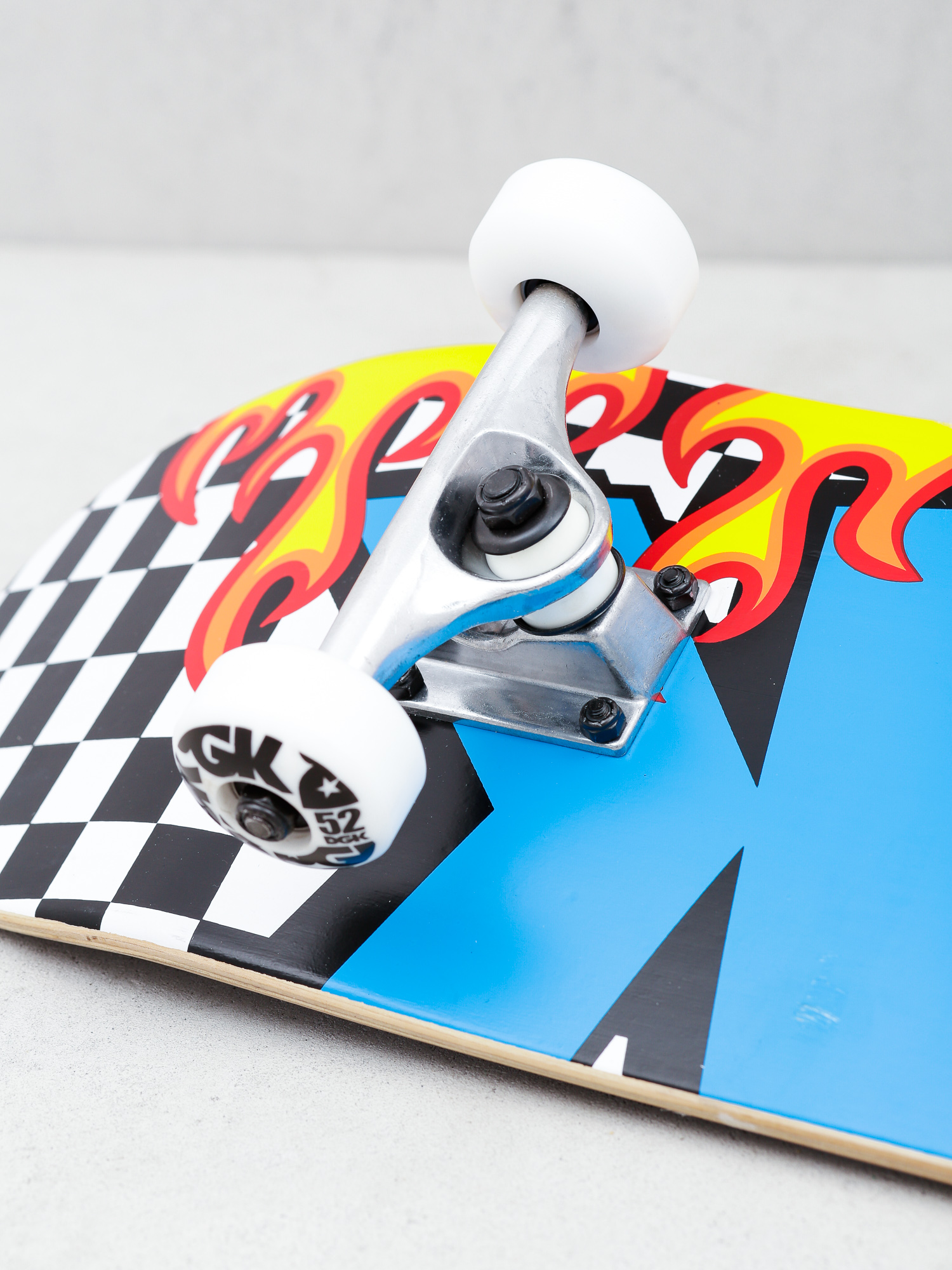 Deskorolka DGK On Fair (blue/black/white)