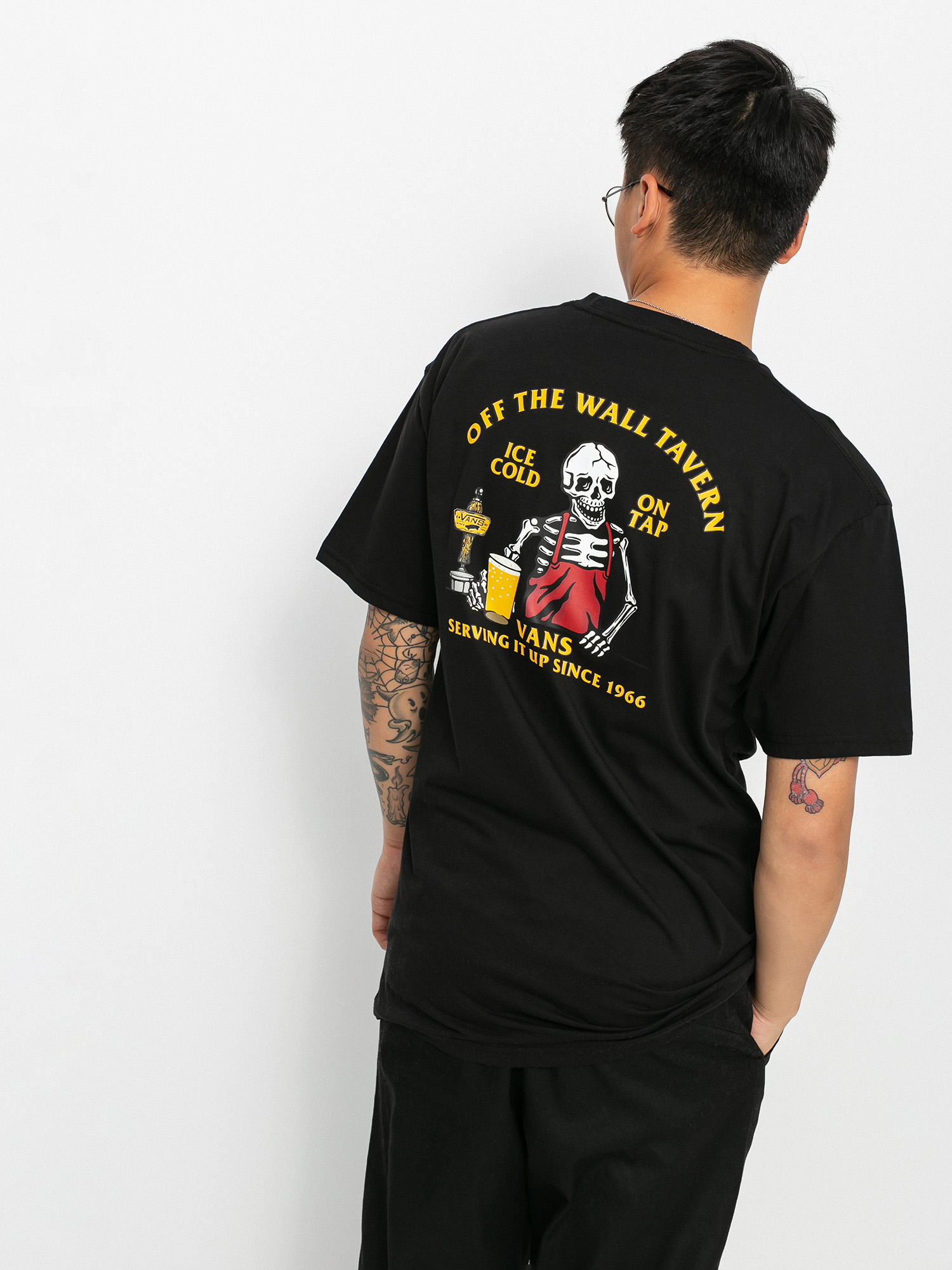 T-shirt Vans Off The Wall Tavern (black)