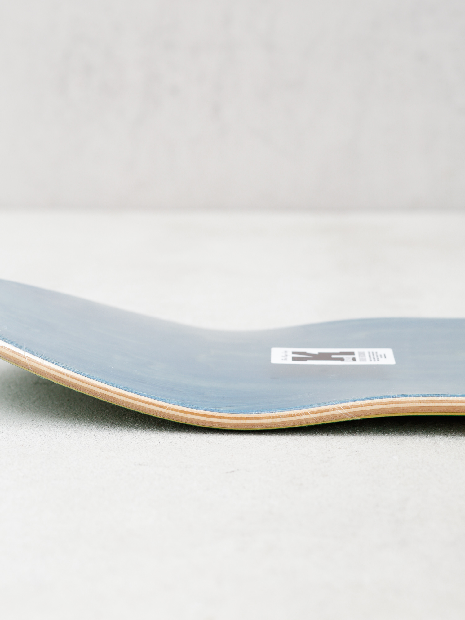 Deck DGK Cornerstore (boo johnson)