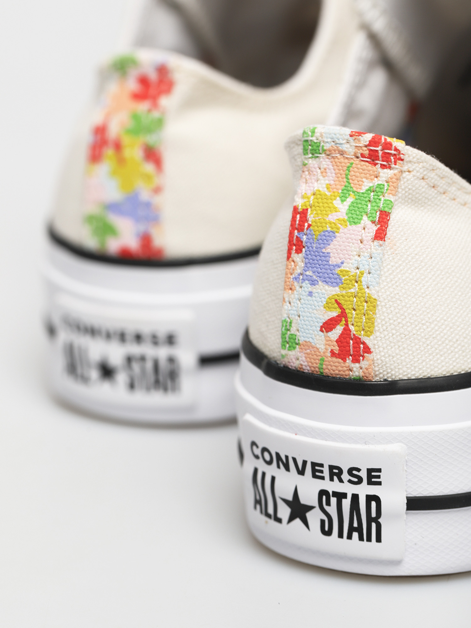 Trampki Converse Chuck Taylor All Star Lift Ox Wmn (bone)