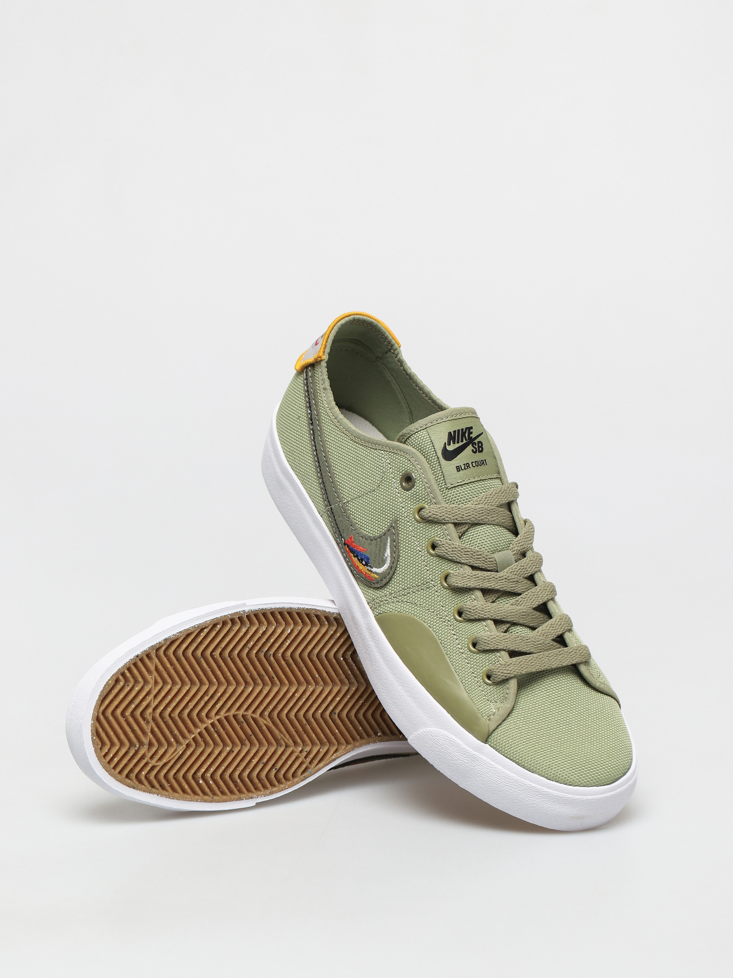 Buty Nike SB X Daan Van Der Linden Blazer Court (dusty olive/medium olive light bone navy)