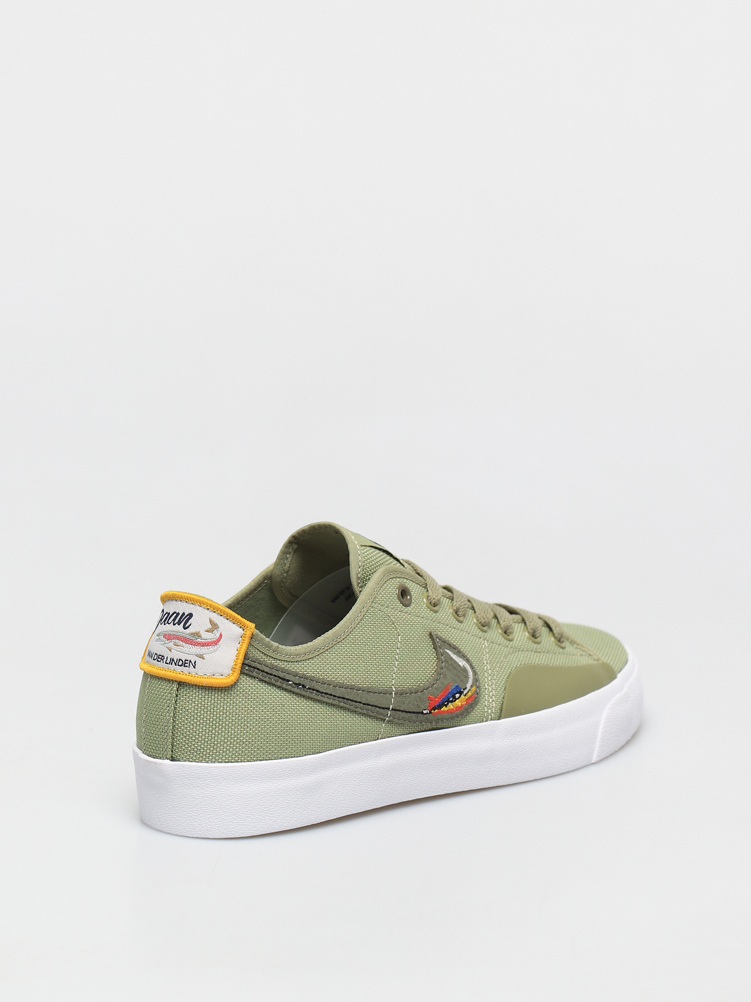 Buty Nike SB X Daan Van Der Linden Blazer Court (dusty olive/medium olive light bone navy)