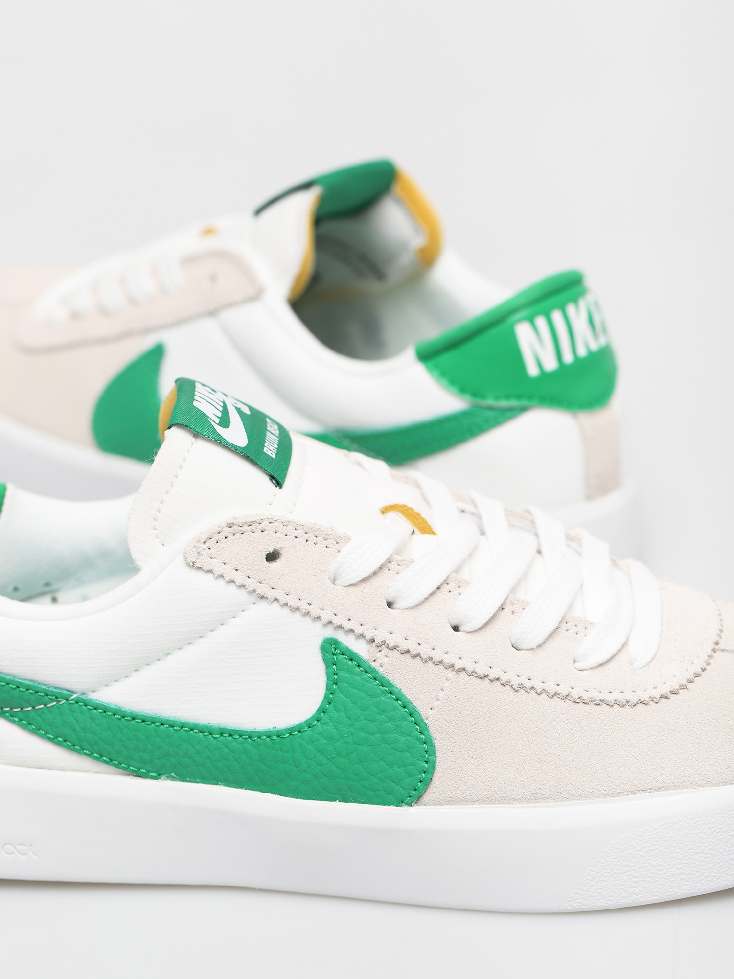 Buty Nike SB Bruin React (white/lucky green white lucky green)