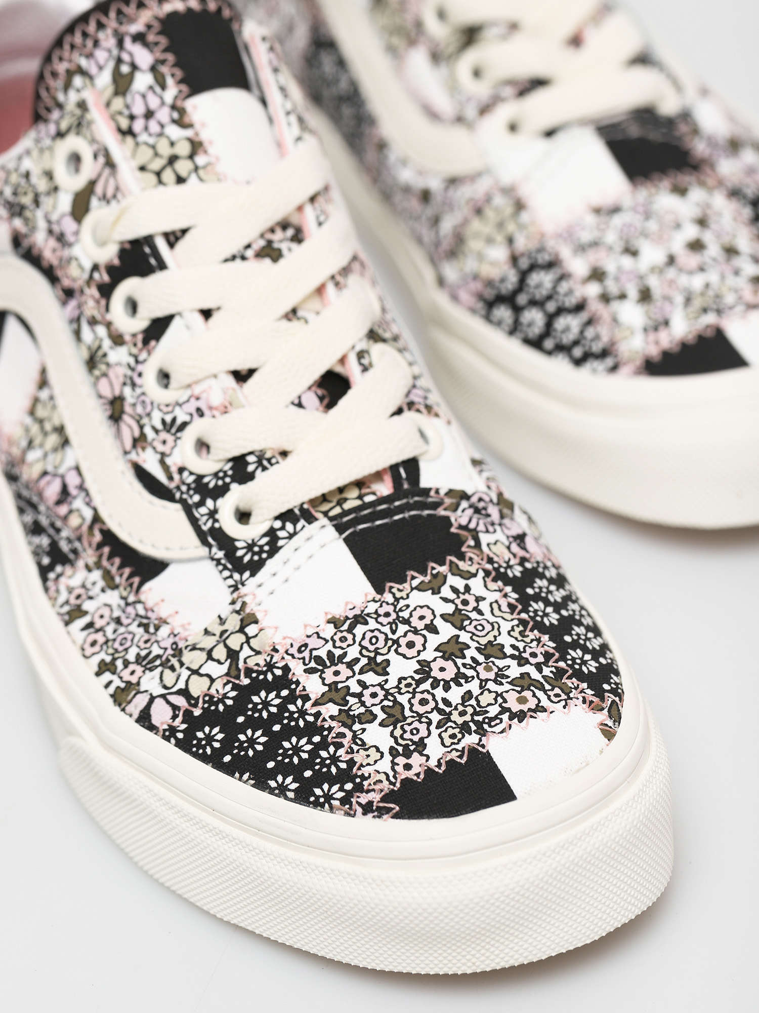 Buty Vans Old Skool (patchwork flrl/mltmshmlw)