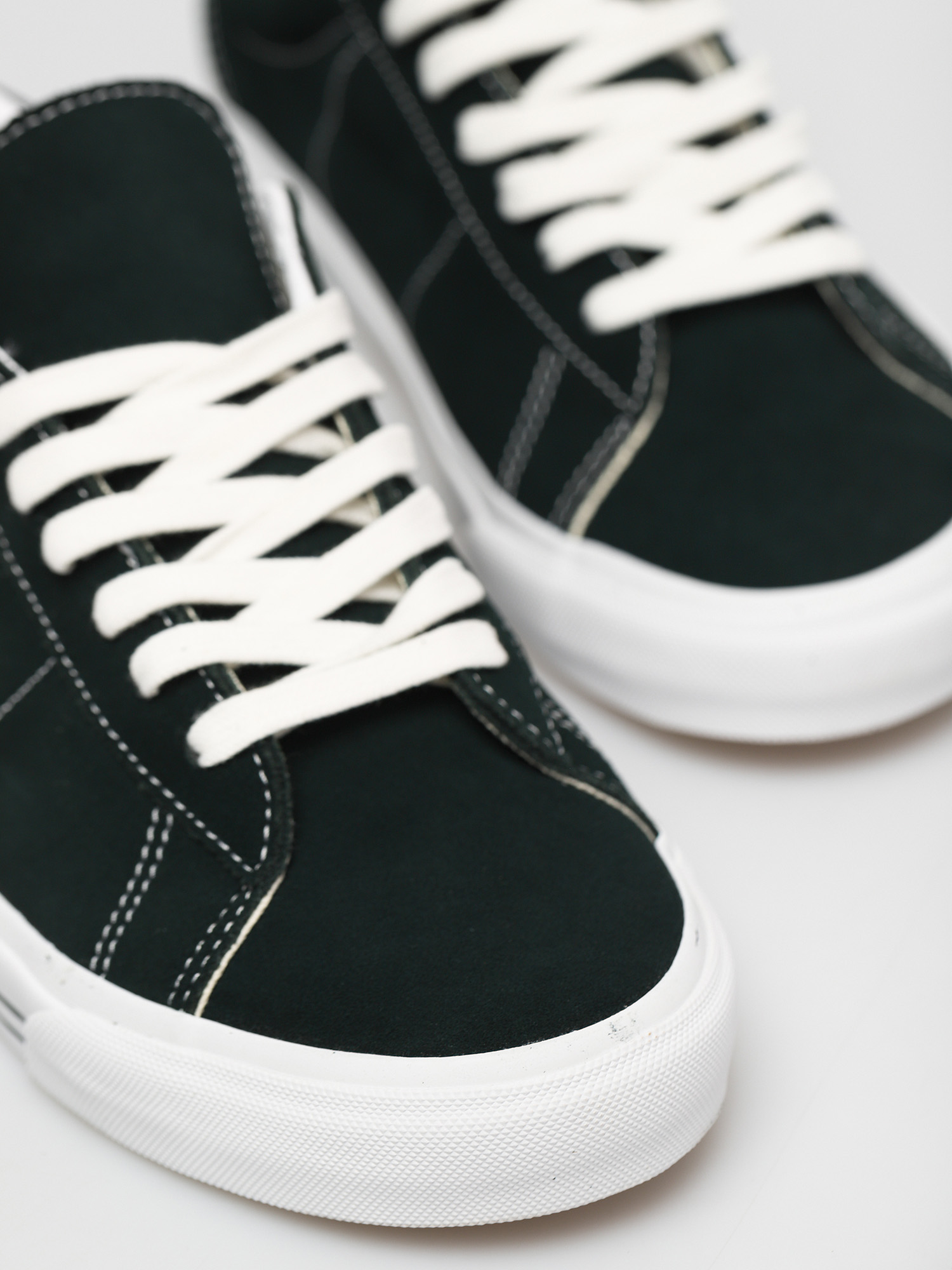 Buty Vans Sid (suede/scarab/true white)