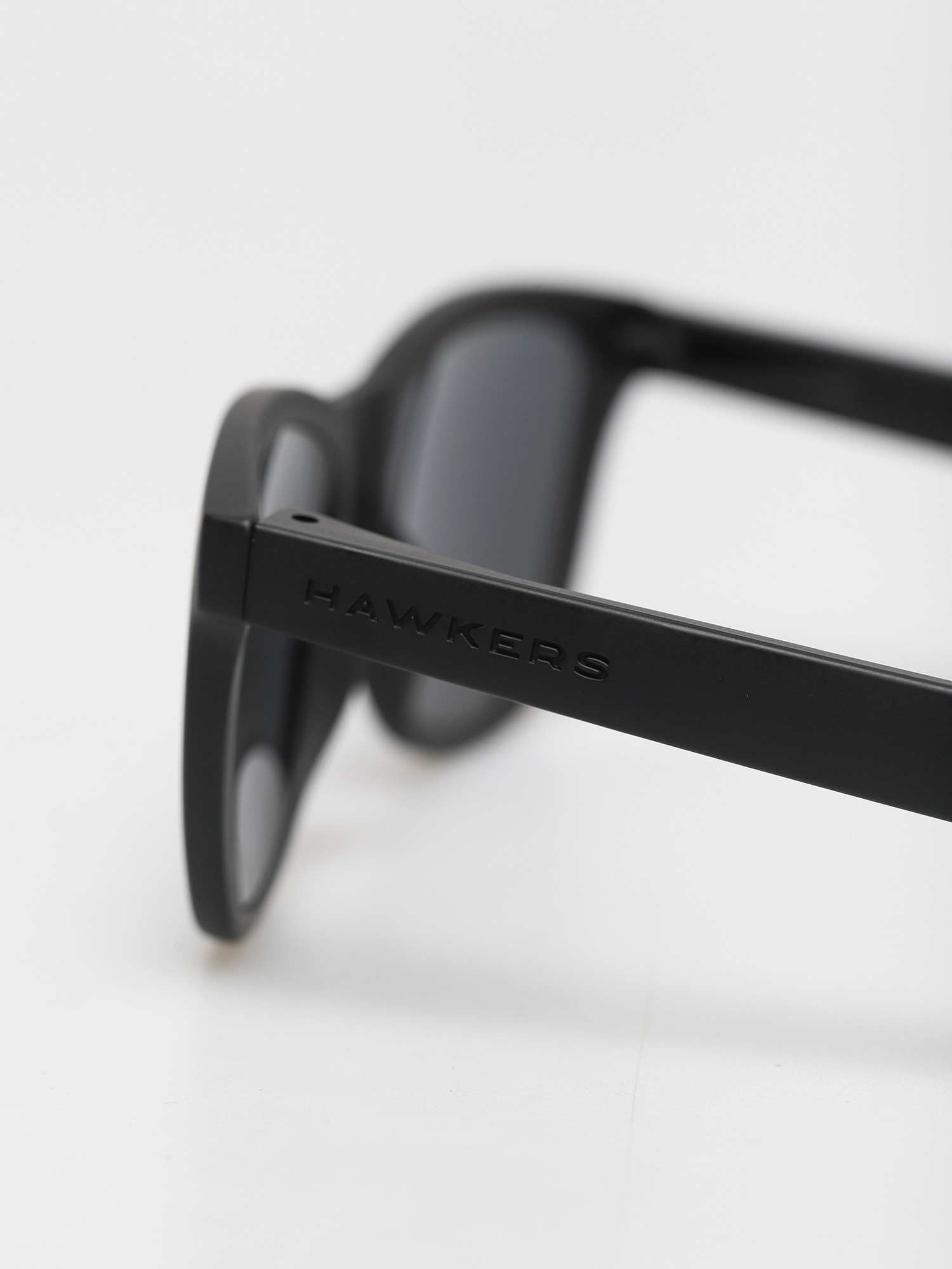 Okulary przeciwsłoneczne Hawkers One (polarized carbon black/dark/tr90)