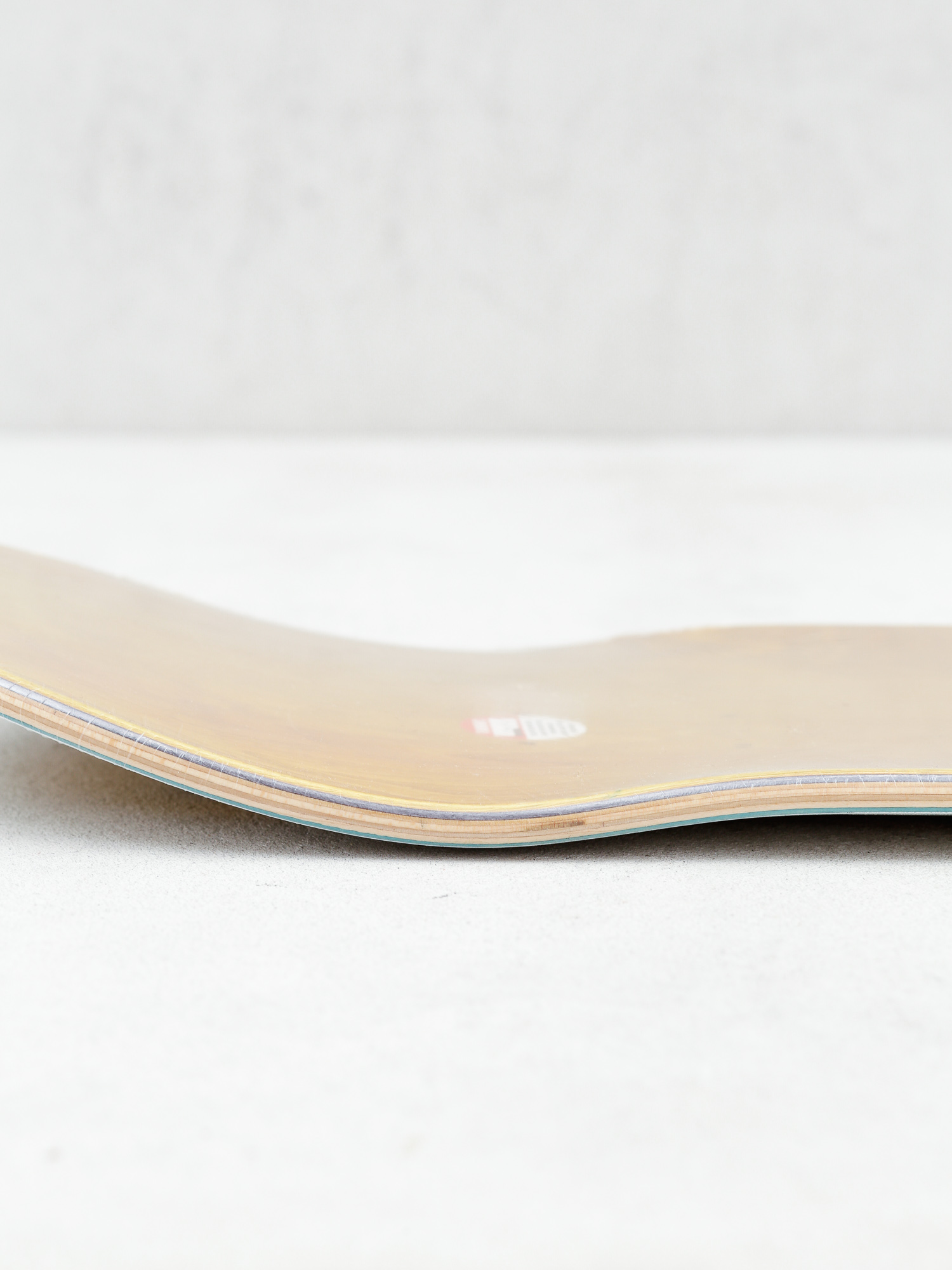 Deck Real Team Wong Guest (white)