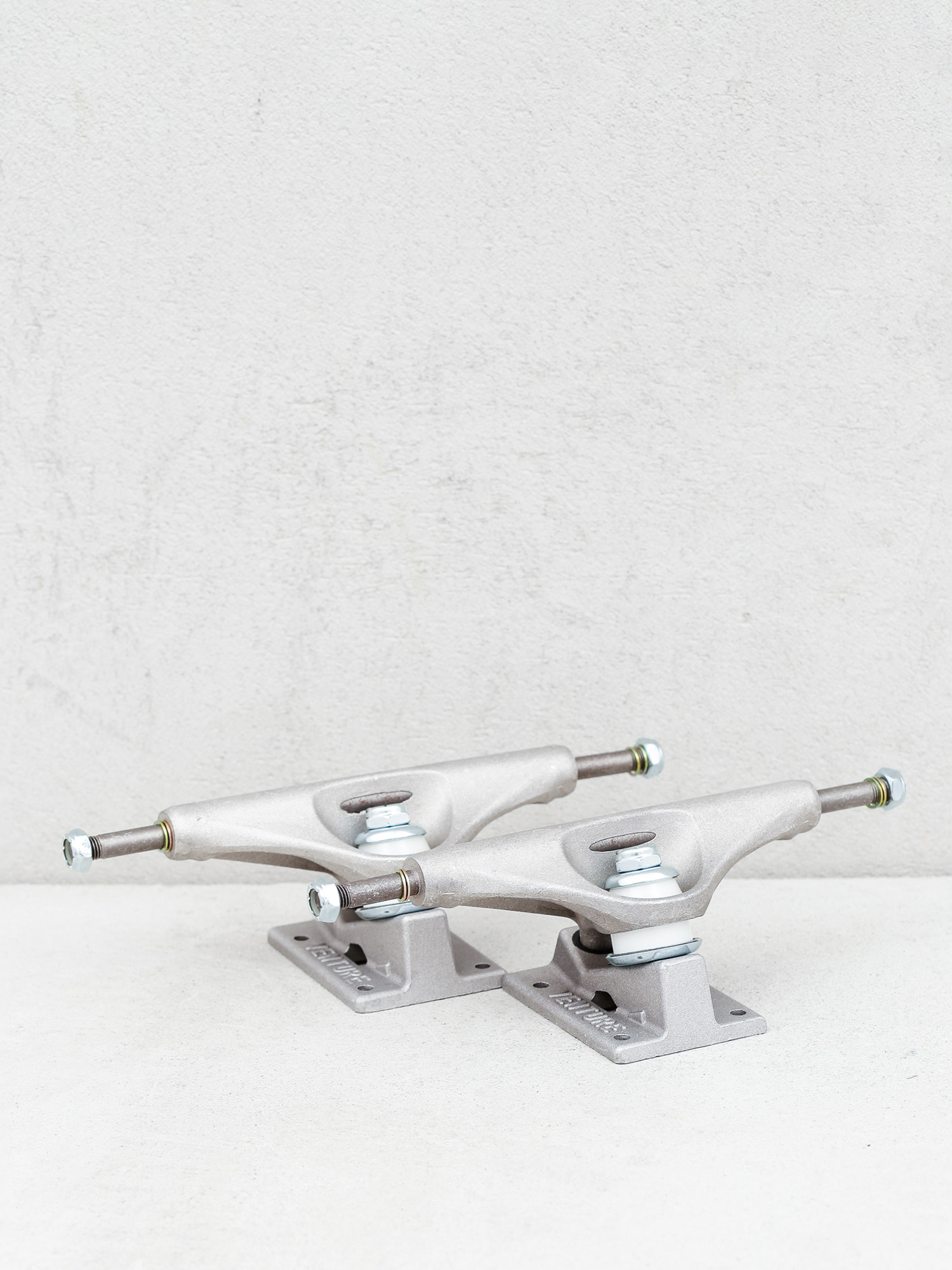 Traki Venture Worrest Pro Plaza (raw)