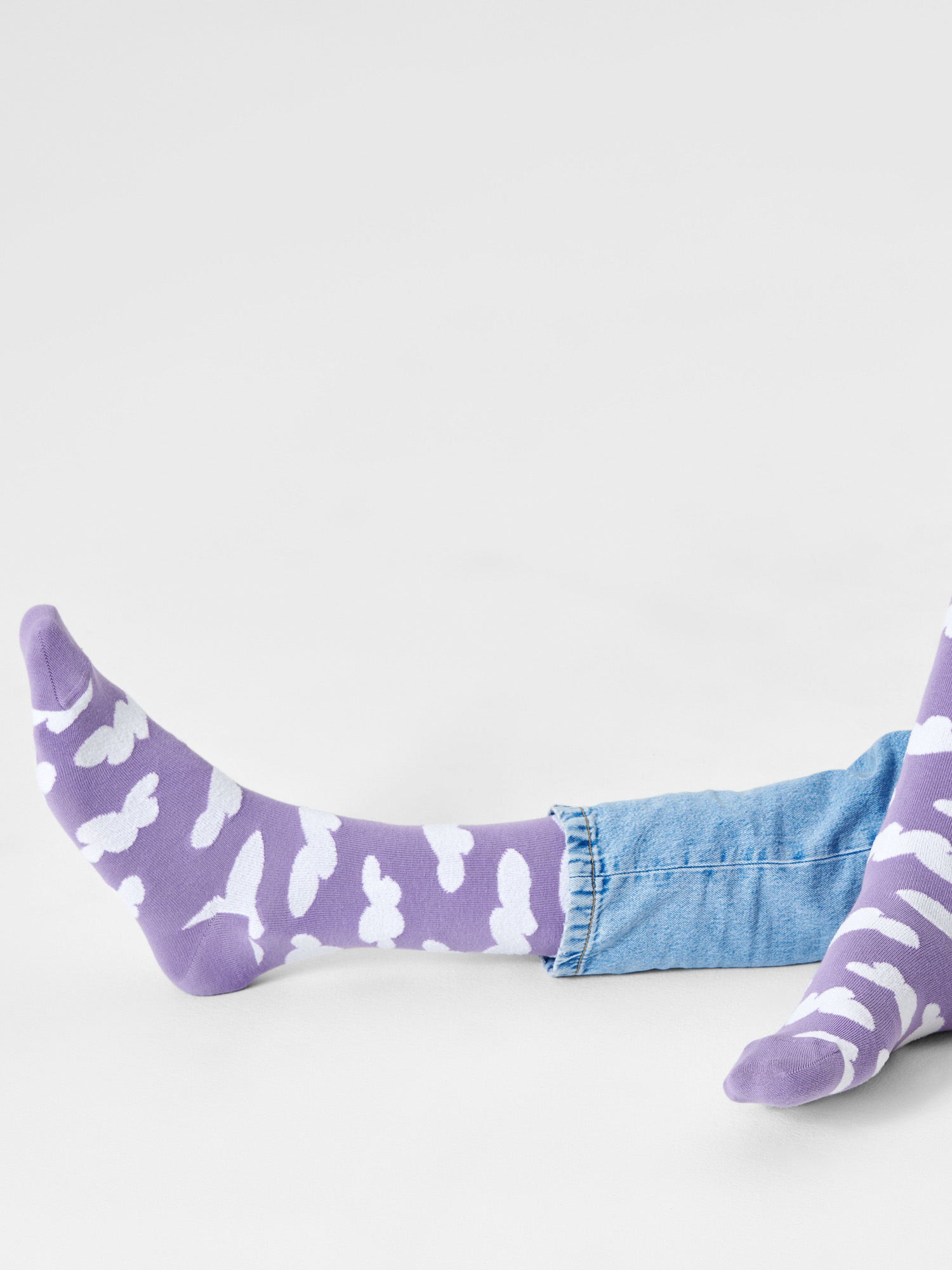 Skarpetki Happy Socks Cloudy Knee High (violet/white)