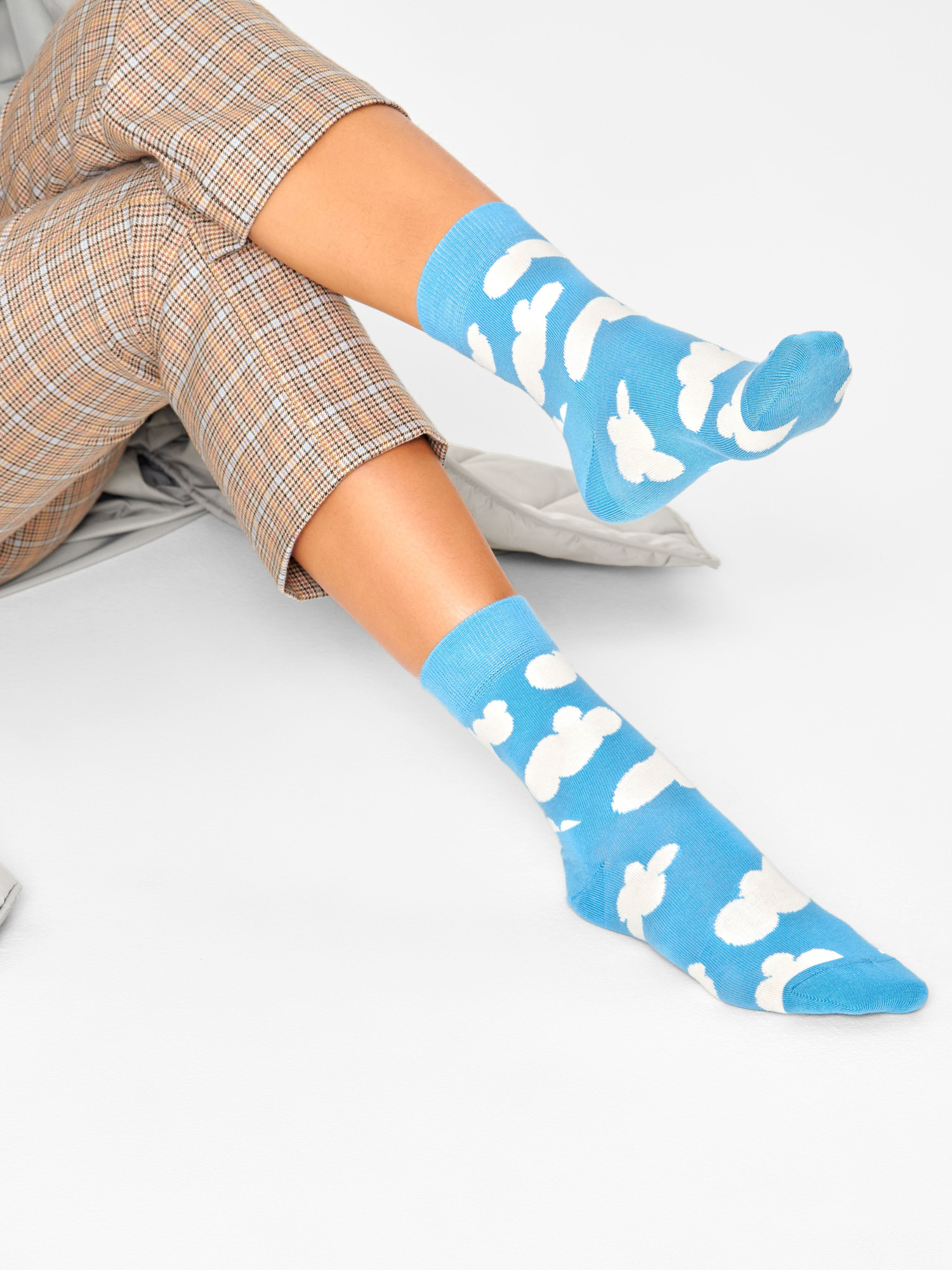 Skarpetki Happy Socks Cloudy Half Crew (blue/white)