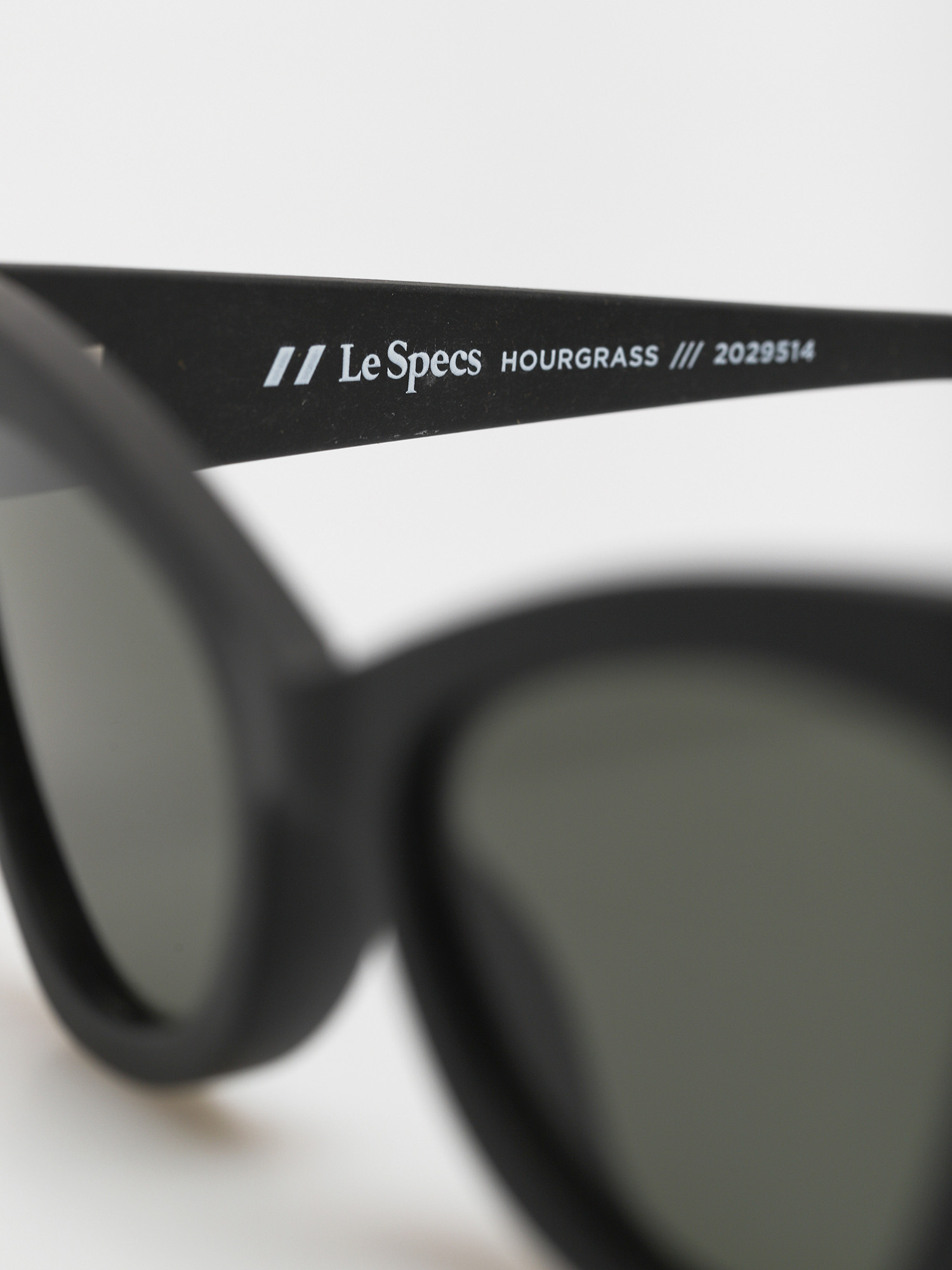 Okulary przeciwsłoneczne Le Specs Sustain Hourgrass (black grass)