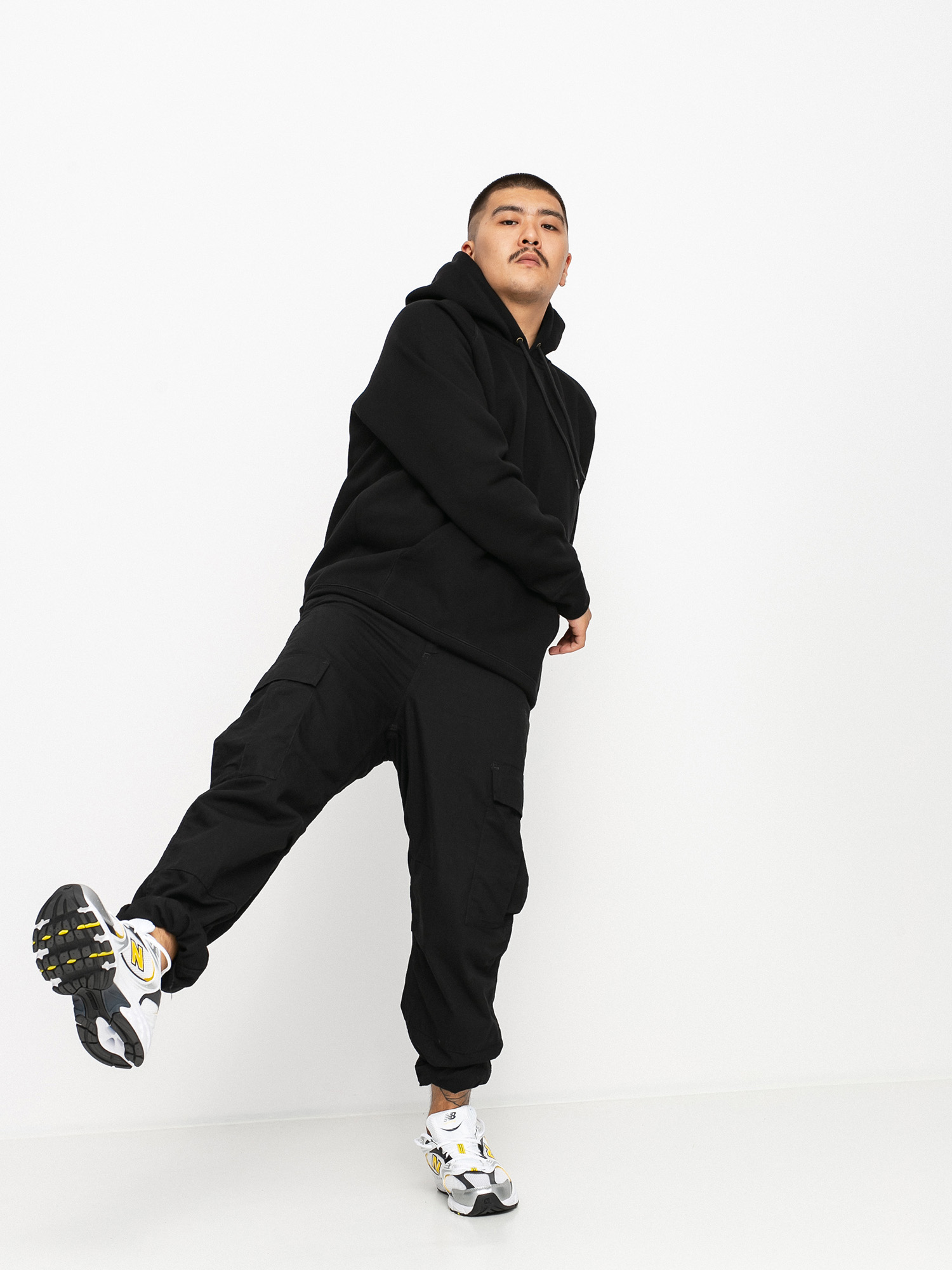Bluza z kapturem Carhartt WIP Chase HD (black/gold)