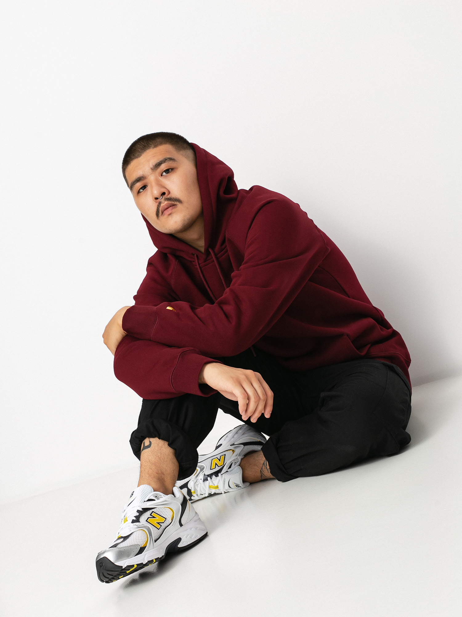Bluza z kapturem Carhartt WIP Chase HD (jam/gold)