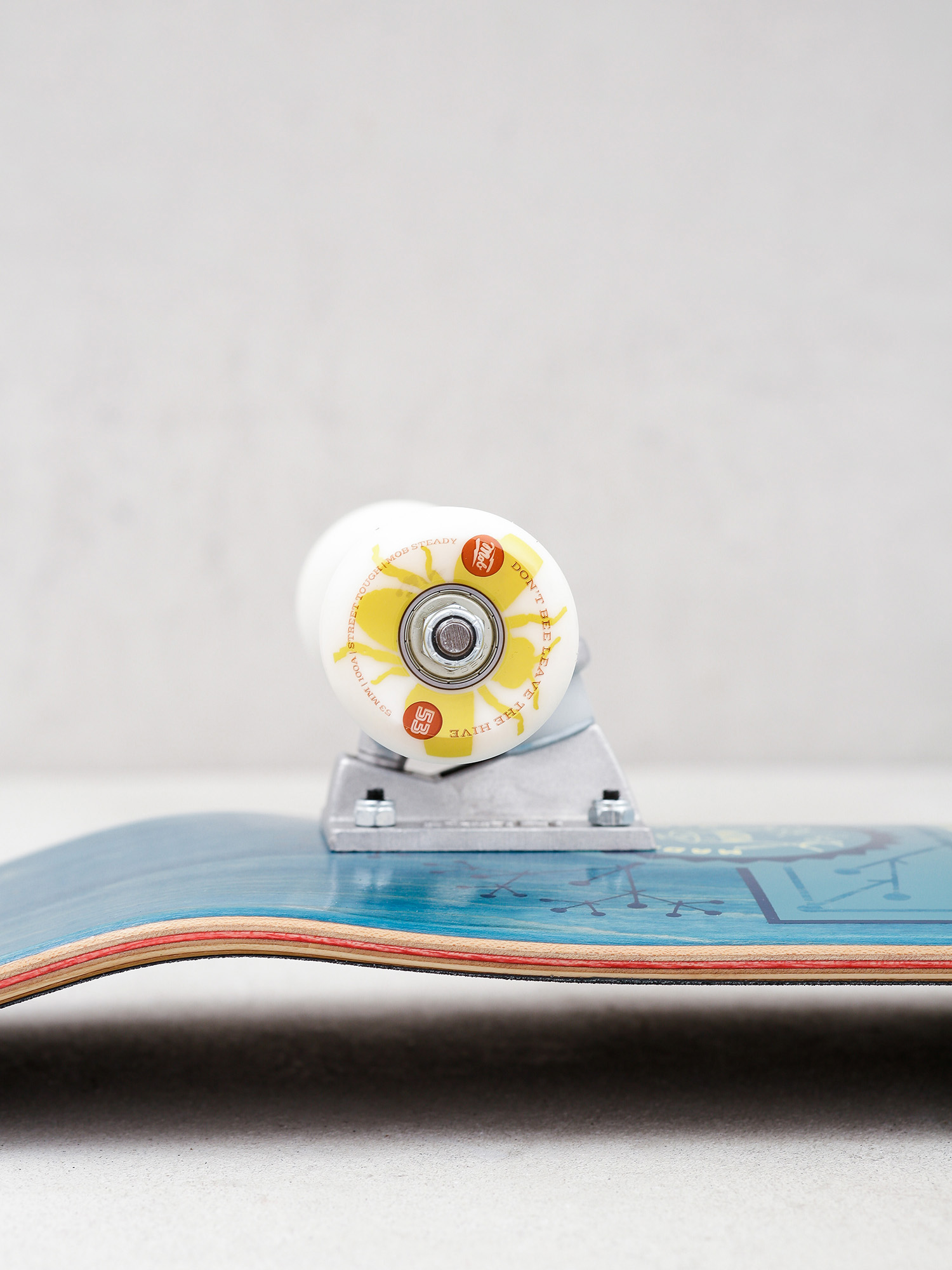 Deskorolka Mob Skateboards Bee (green)