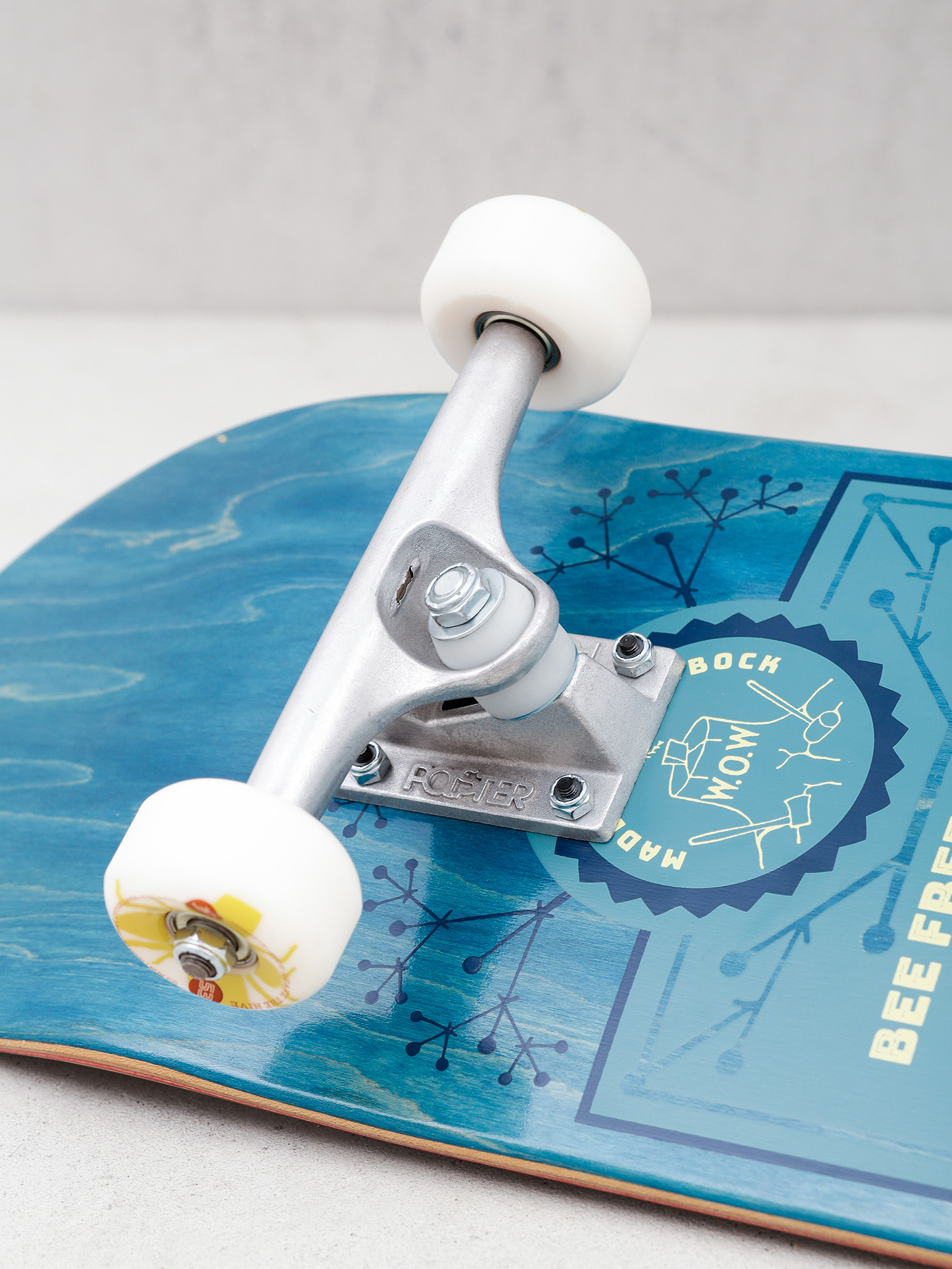 Deskorolka Mob Skateboards Bee (green)