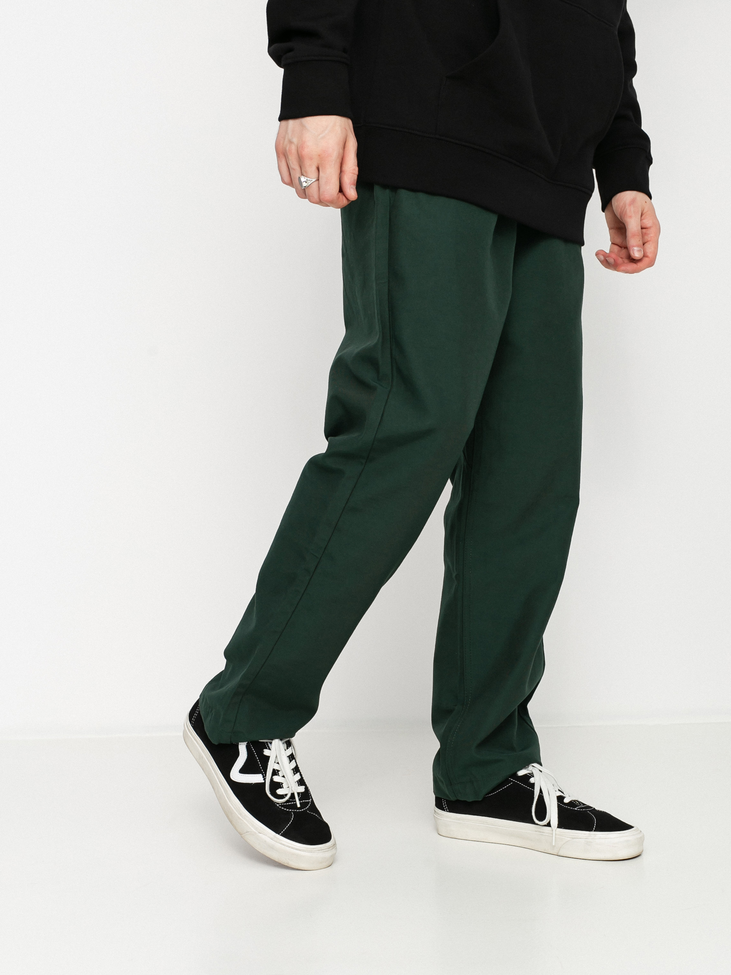 Spodnie Vans Authentic Chino Glide Relaxtaper (scarab)