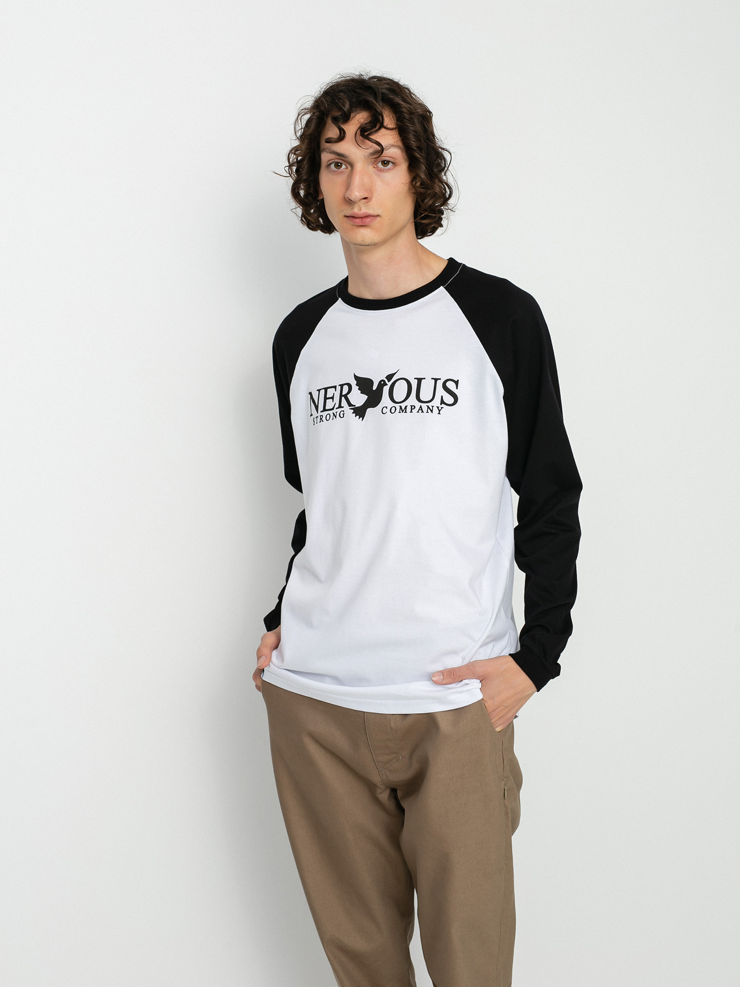 Longsleeve Nervous Classic (black/white)