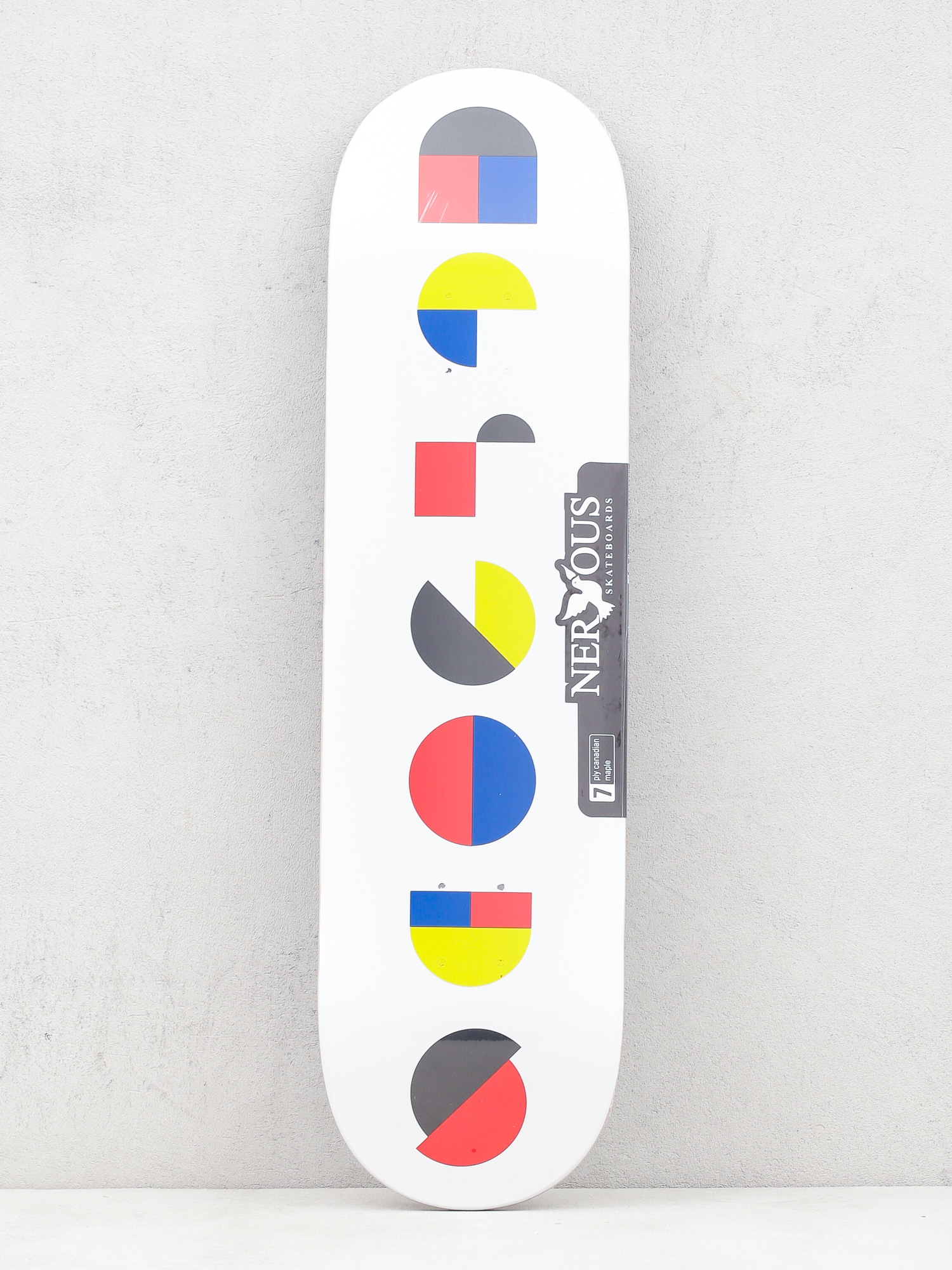 Deck Nervous Geo (white)
