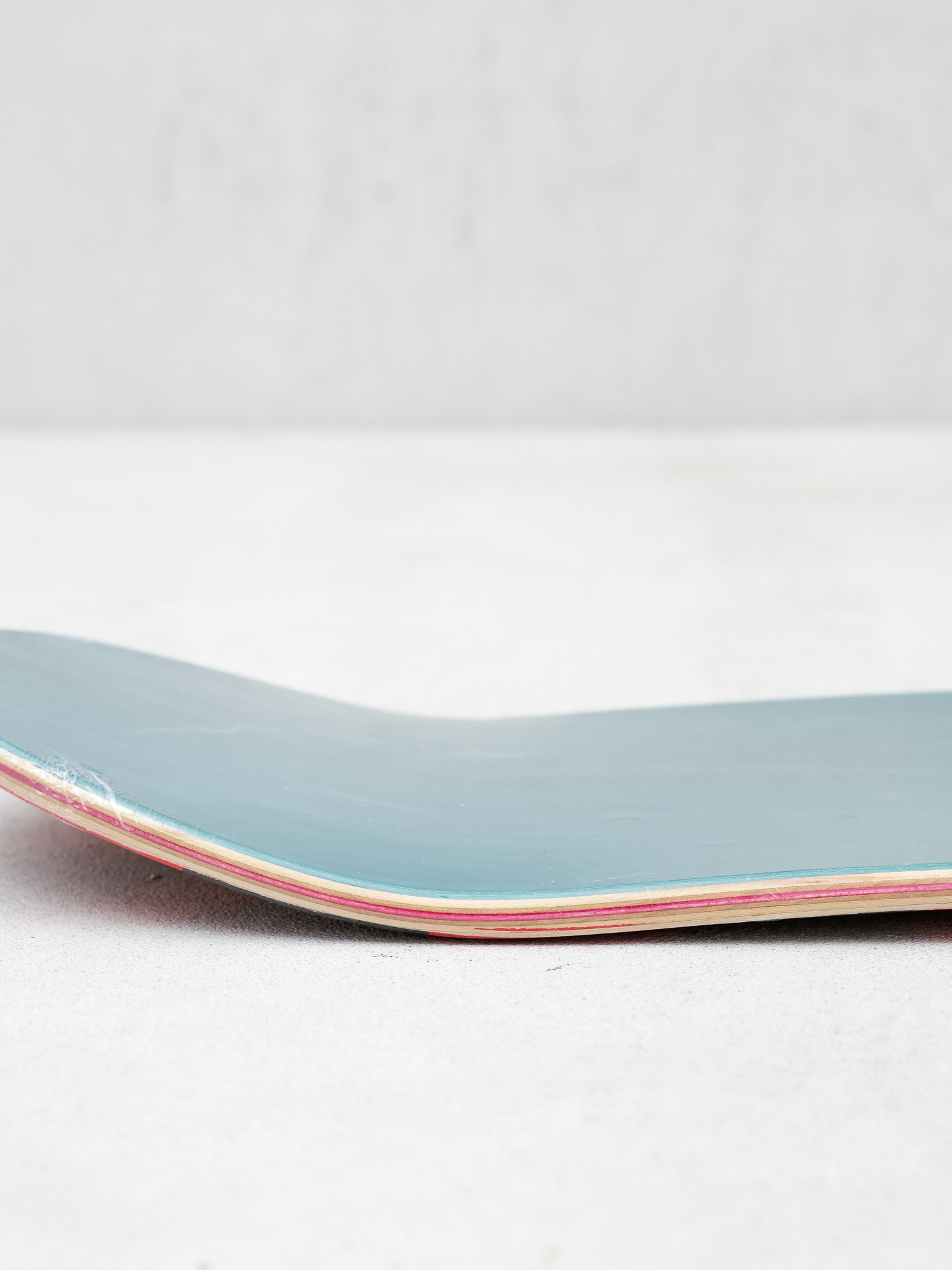 Deck Nervous Checker (red)