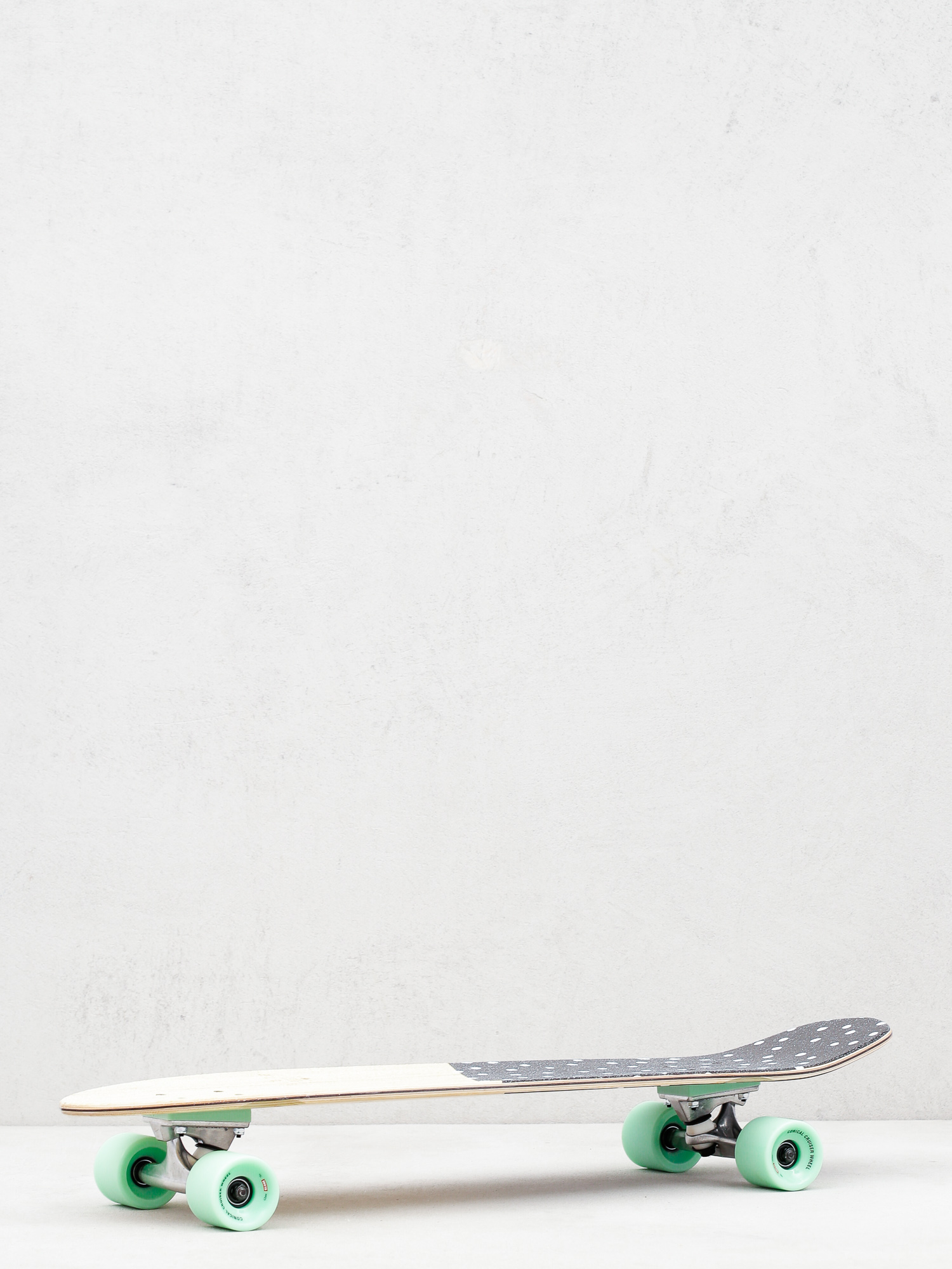 Deskorolka cruiser Globe Big Blazer (bamboo/dotted)